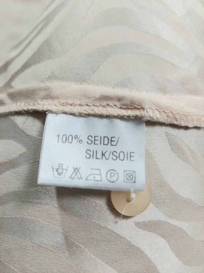 100% silk shirt ecru cream luxury soft 80s 90s vintage