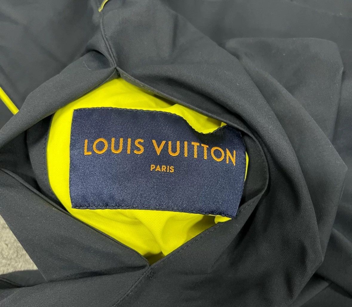 Louis Vuitton Louis Vuitton Lv Yellow Line Half Zipper Jacket Size US L / EU 52-54 / 3 - 6 Thumbnail