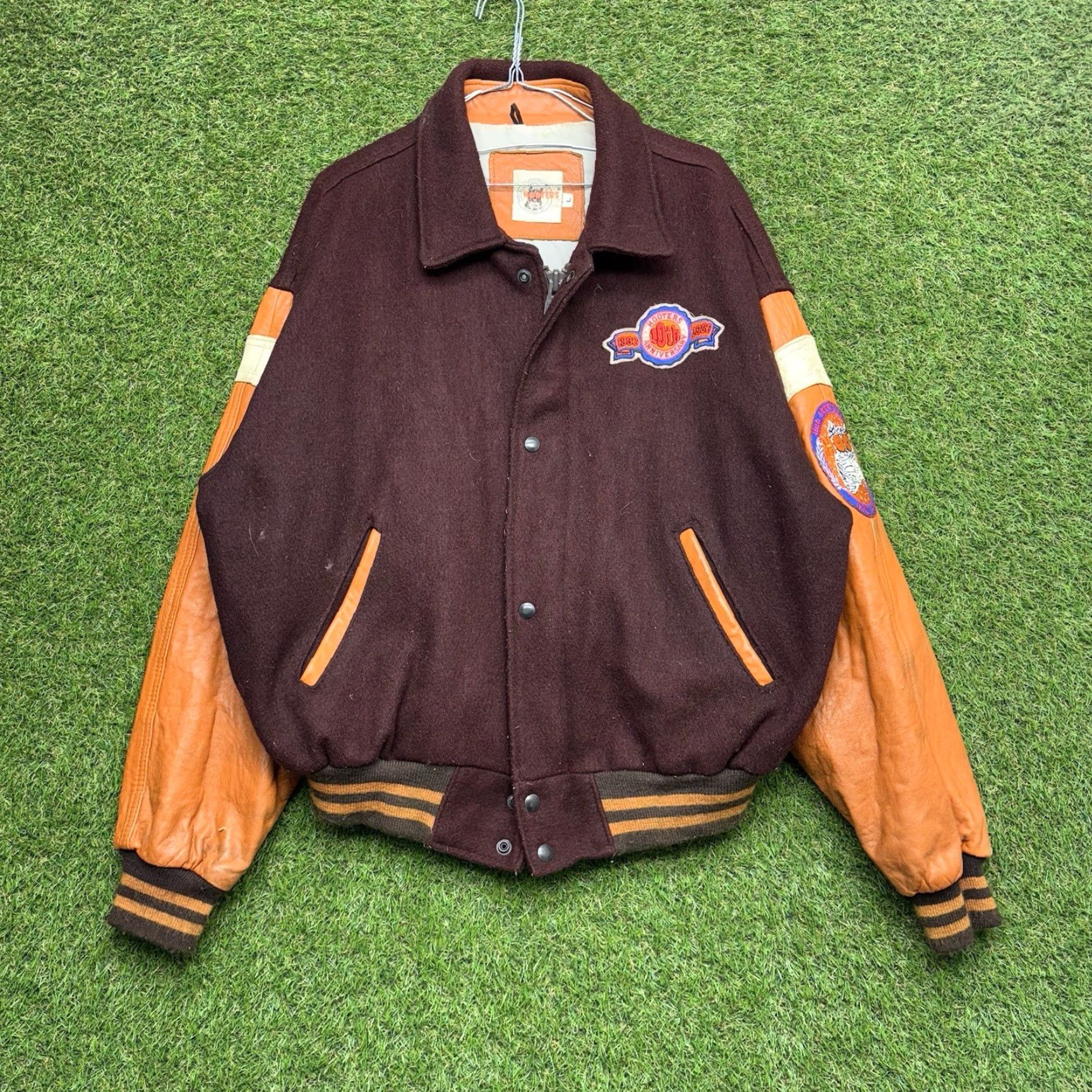 Vintage VINTAGE Hooters Leather Jacket Mens Large Wool Patches 90s Y2K Biker Fall Winter Size US L / EU 52-54 / 3 - 2 Thumbnail