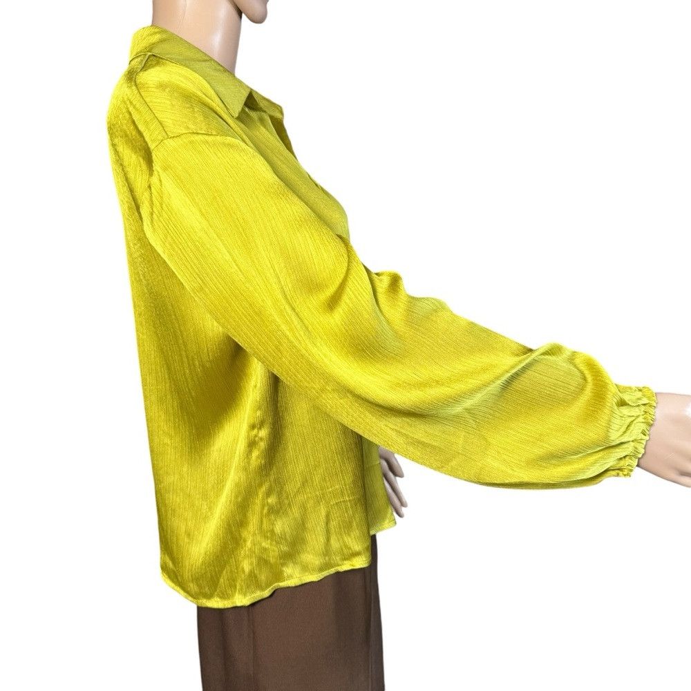 Vince Camuto NWT New Vince Camuto Lime Green Long Sleeve Blouse Size L Size L / US 10 / IT 46 - 3 Thumbnail