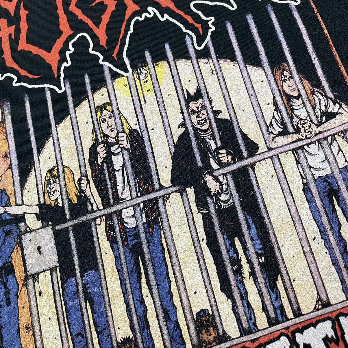 Band Tees Cryptic Slaughter Convinted T-shirt Size US XL / EU 56 / 4 - 8 Thumbnail