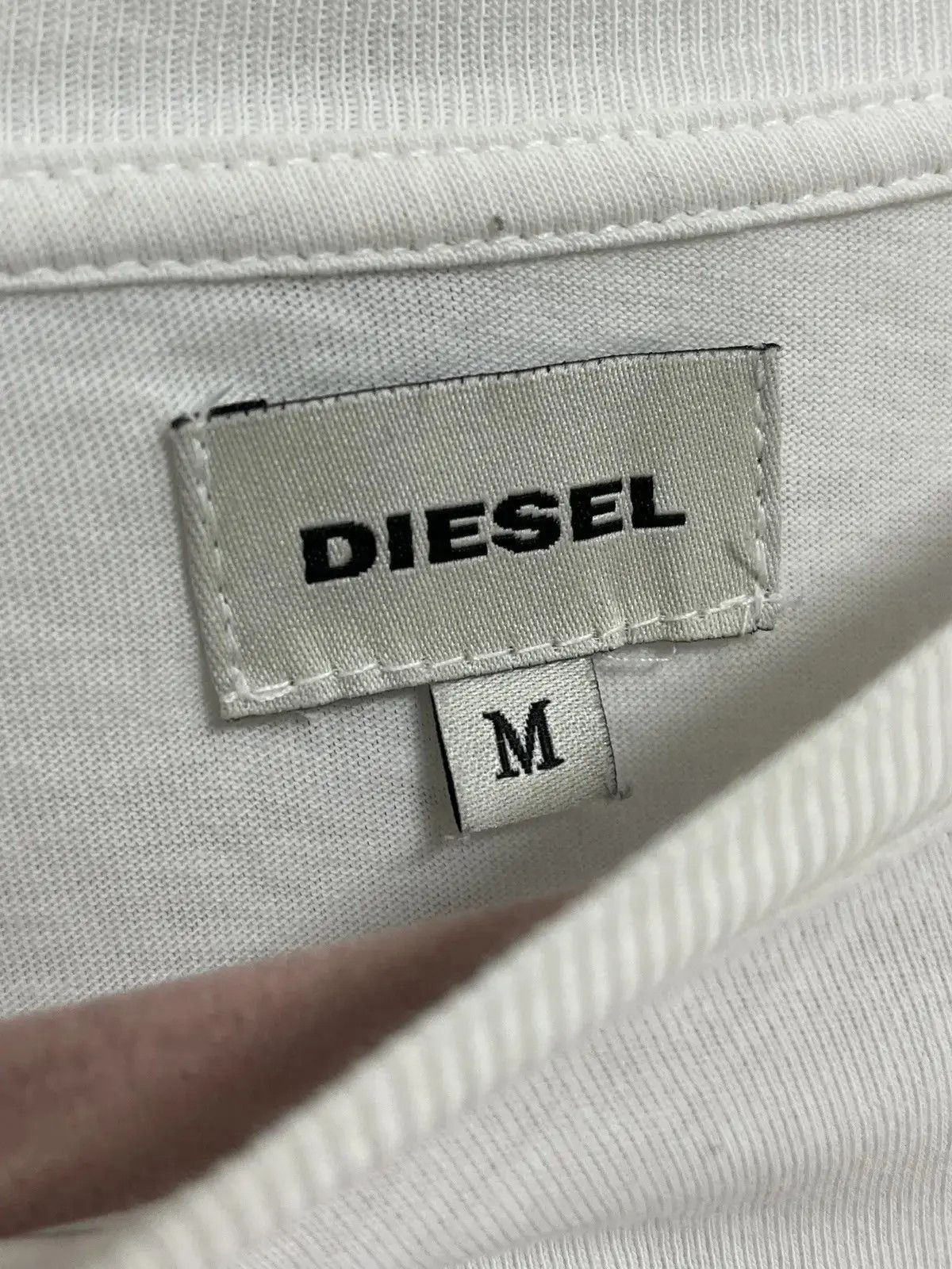 Diesel × Vintage Vintage Diesel “Only The Brave” Graphic T-Shirt White Size M Size US M / EU 48-50 / 2 - 3 Thumbnail