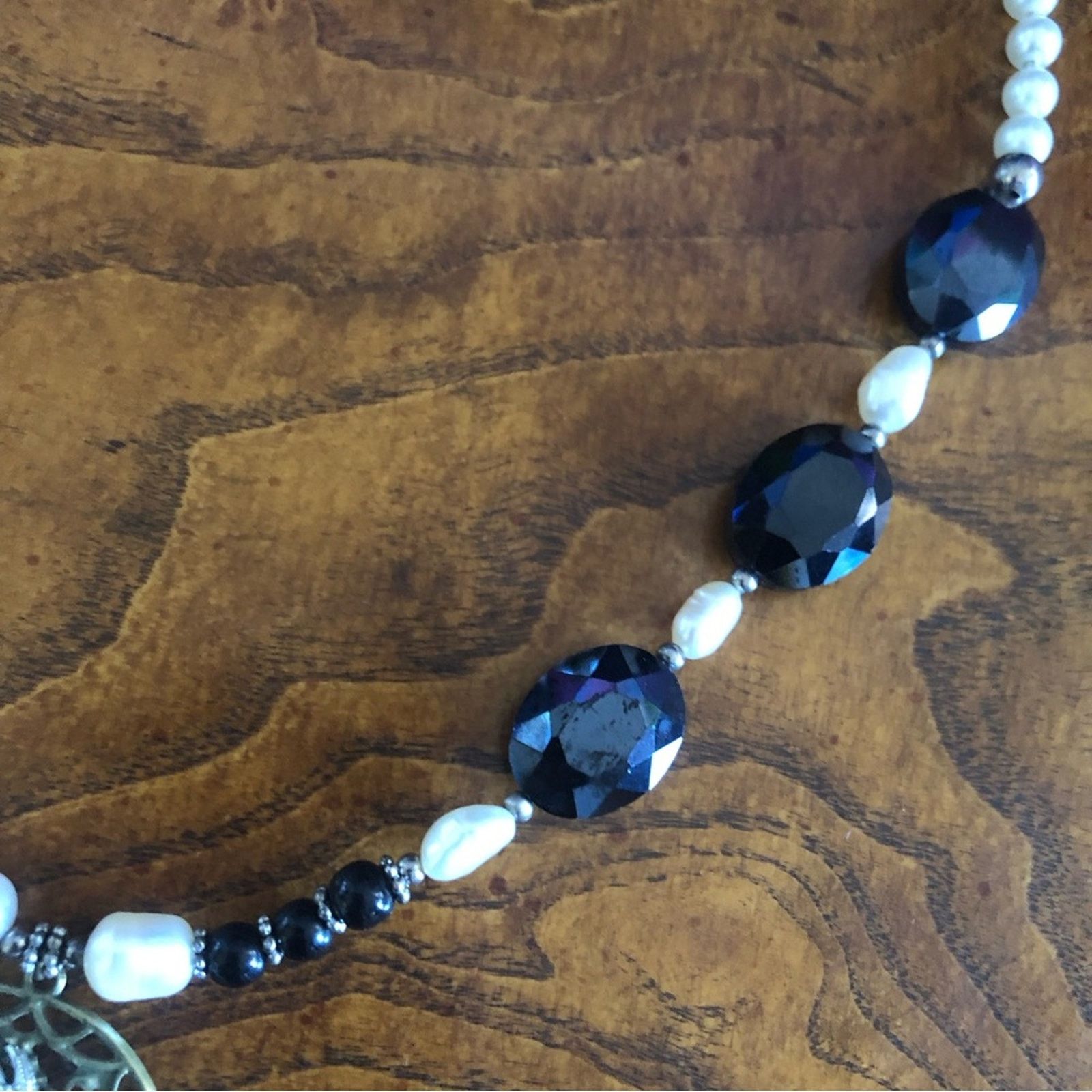 Handmade Handcrafted repurpose freshwater pearl black onyx necklace Size ONE SIZE - 10 Thumbnail