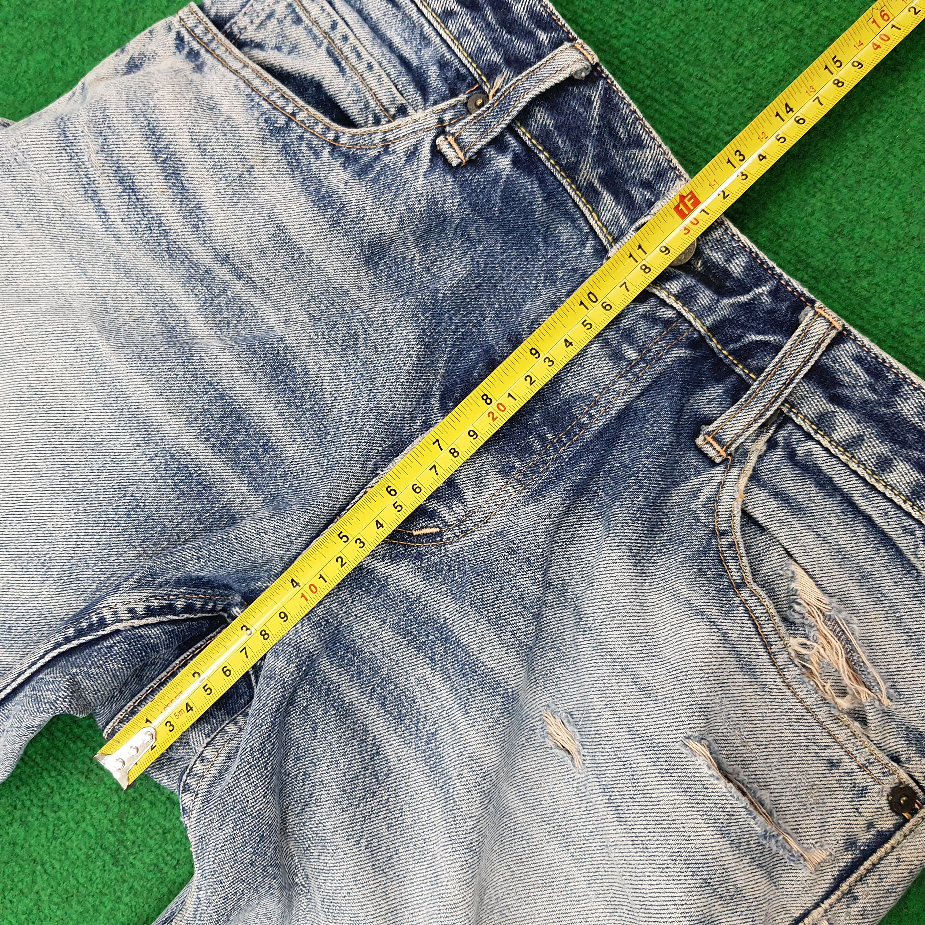 HOLLYWOOD RANCH MARKET Vintage Hollywood Ranch Market HRM Distressed Jeans C244N29 Size US 32 / EU 48 - 13 Thumbnail