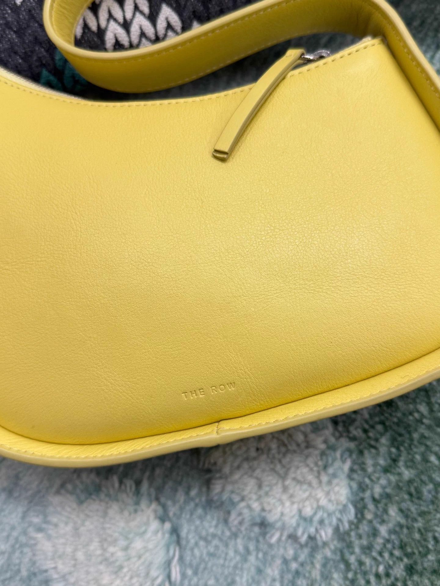 The Row The Row Half Moon Chicken-Yellow Leather Armpit Minimal Size ONE SIZE - 3 Thumbnail
