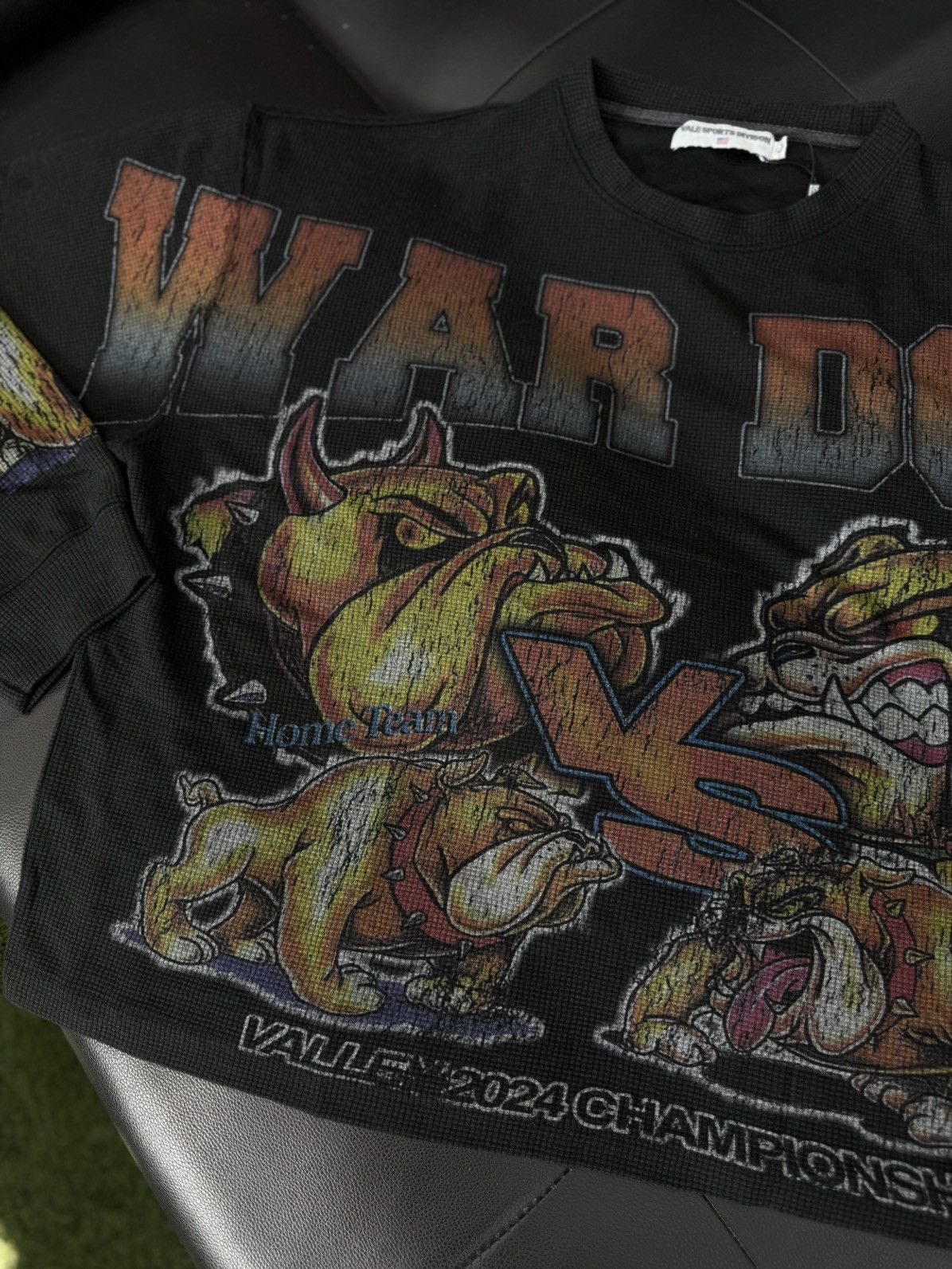 Vale Valley Bull Dogs Long Sleeve Tee Shirt Size XL (NEW) Size US XL / EU 56 / 4 - 2 Thumbnail