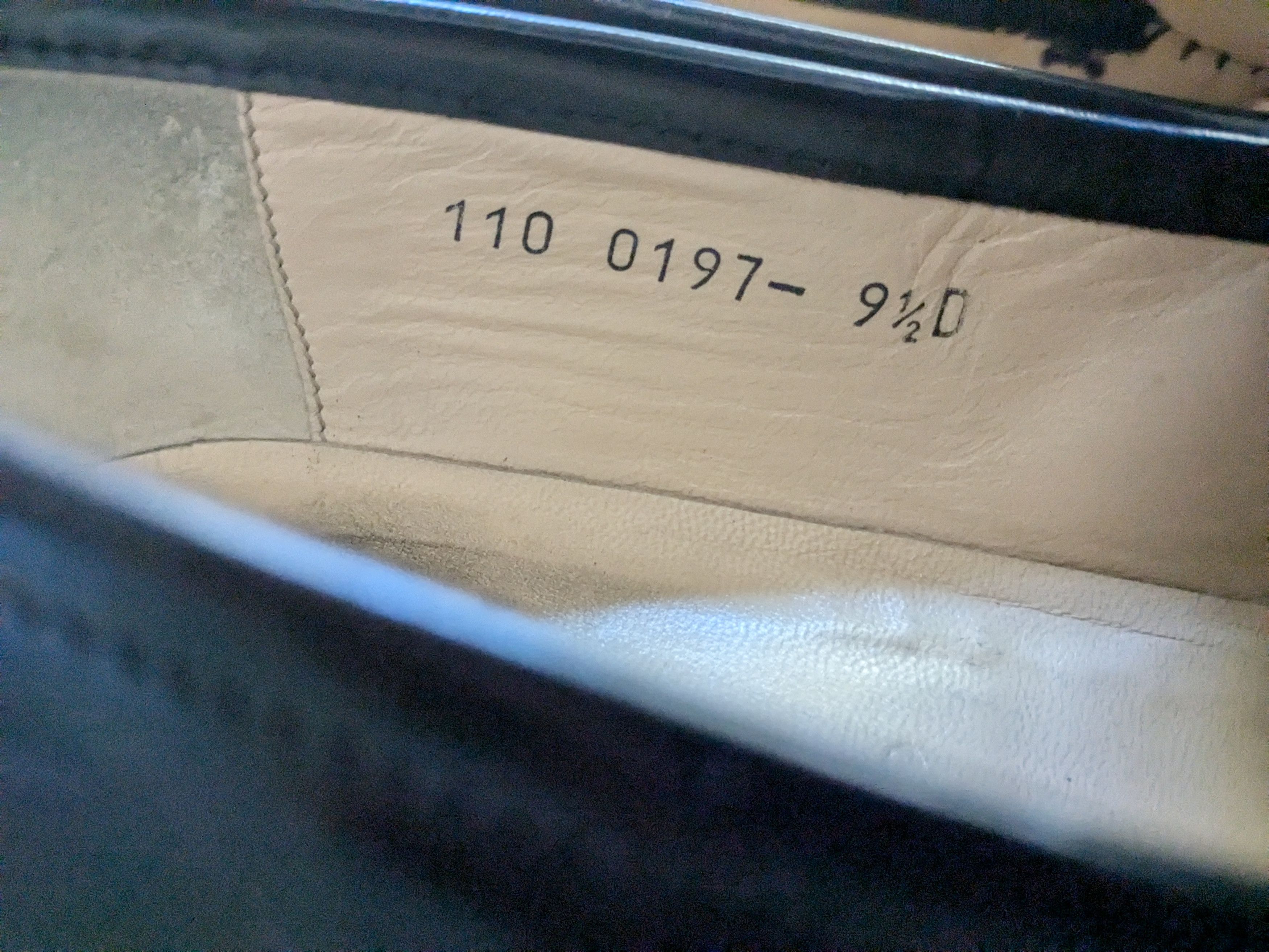Gucci Gucci Loafers Black 9.5 D Leather Slip Ons Buckle Tom Ford Size US 9.5 / EU 42-43 - 8 Thumbnail