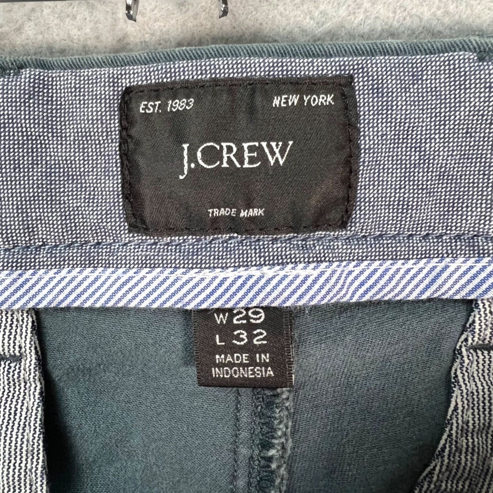 J.Crew J.CREW 484 Slim Fit Green Chino Pants Cotton Blend Mens 29 x 29 Straight Front Slimming Casual Vintage No Size US 29 - 3 Thumbnail