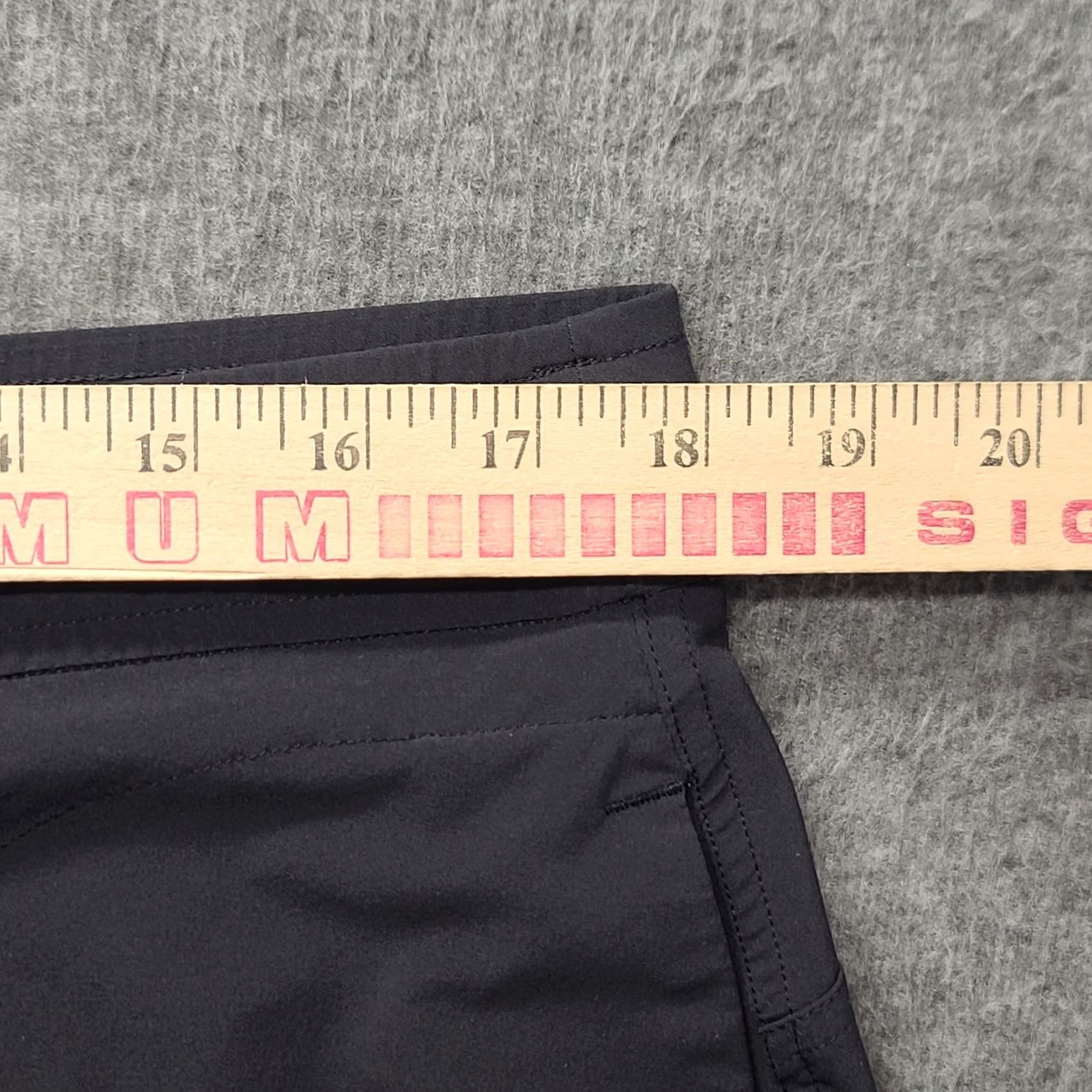 Eddie Bauer Eddie Bauer Travex Skirt Womens L Aster Regular Fit Quick Dry Lightweight Pockets A-Line Black Size 36" / US 14 / IT 50 - 3 Thumbnail