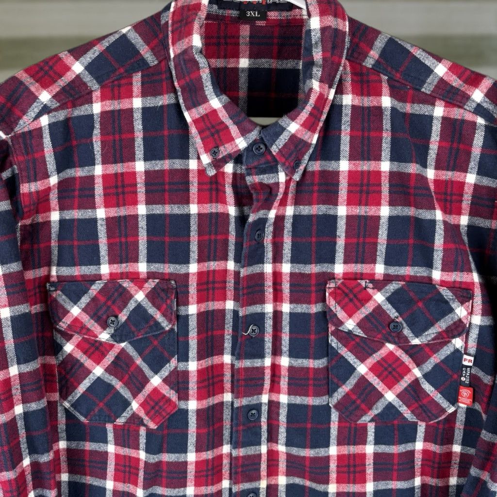 Vintage Bocomal Shirt Mens 3XL Red Navy Plaid Flame Resistant FR CAT2 Workwear Heavy Shirt Size US XXL / EU 58 / 5 - 1 Thumbnail