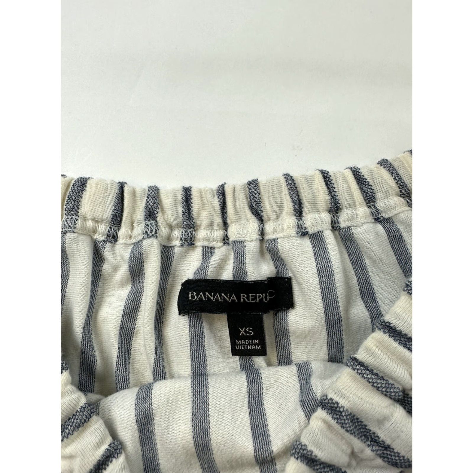 Banana Republic Banana Republic Blouse Women XS Off The Shoulder Striped Shirt Womens XS Multicolor Cotton Pattern Off Shoulder Sleeveless 90s? Size XS / US 0-2 / IT 36-38 - 4 Thumbnail