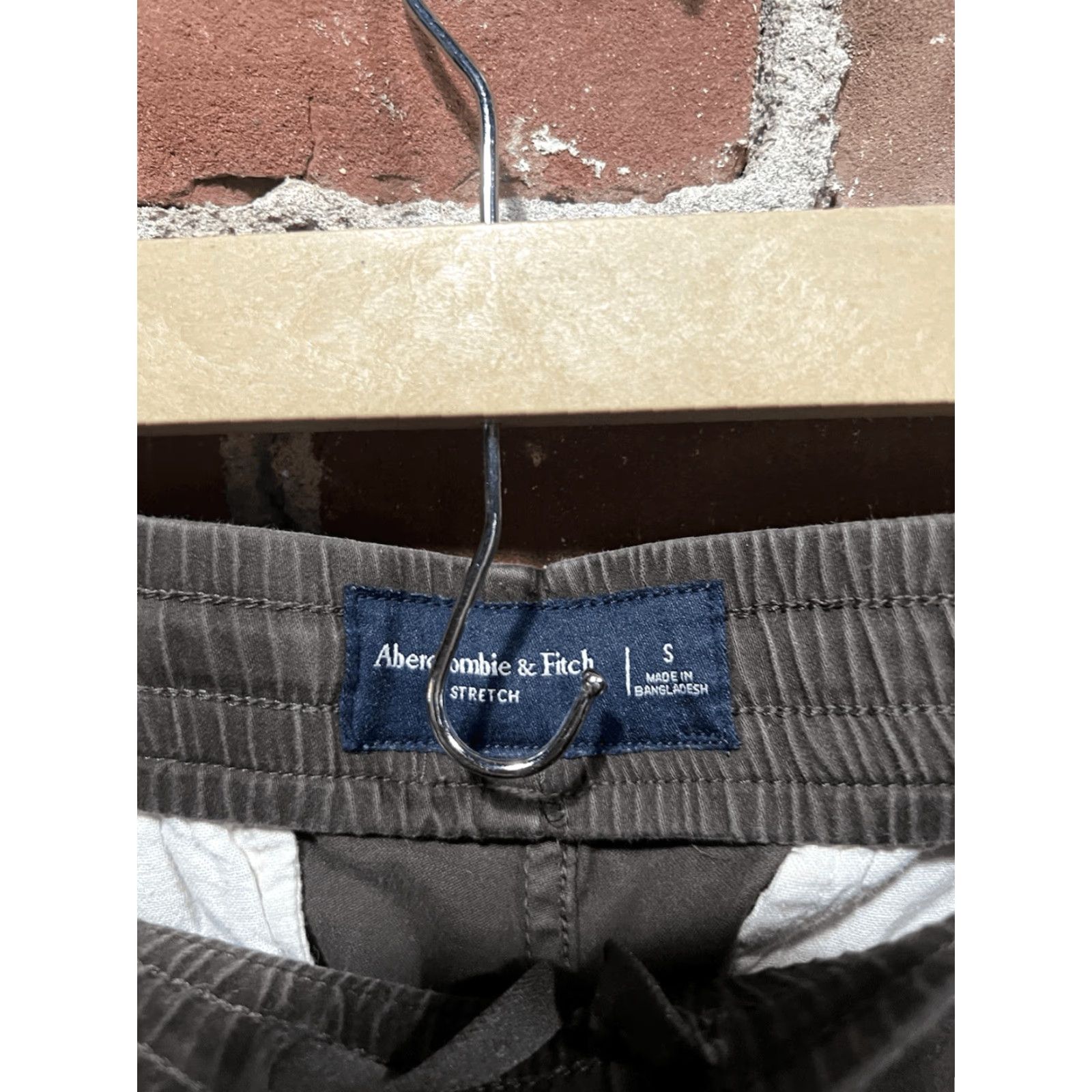 Abercrombie & Fitch **Brown Mens Jogger Pants Abercrombie & Fitch Small** User: **Brown Mens Jogger Pants Abercrombie & Fitch** Size US 31 - 3 Thumbnail