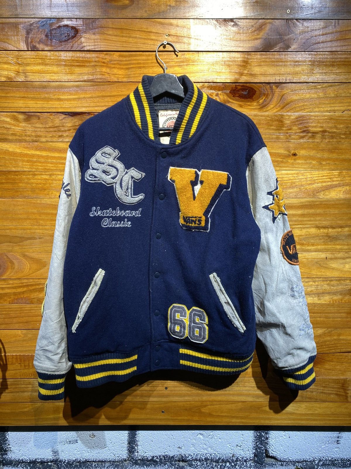 Vans Vintage Vans California Native Varsity Jacket – Navy & Grey Size US M / EU 48-50 / 2 - 4 Thumbnail