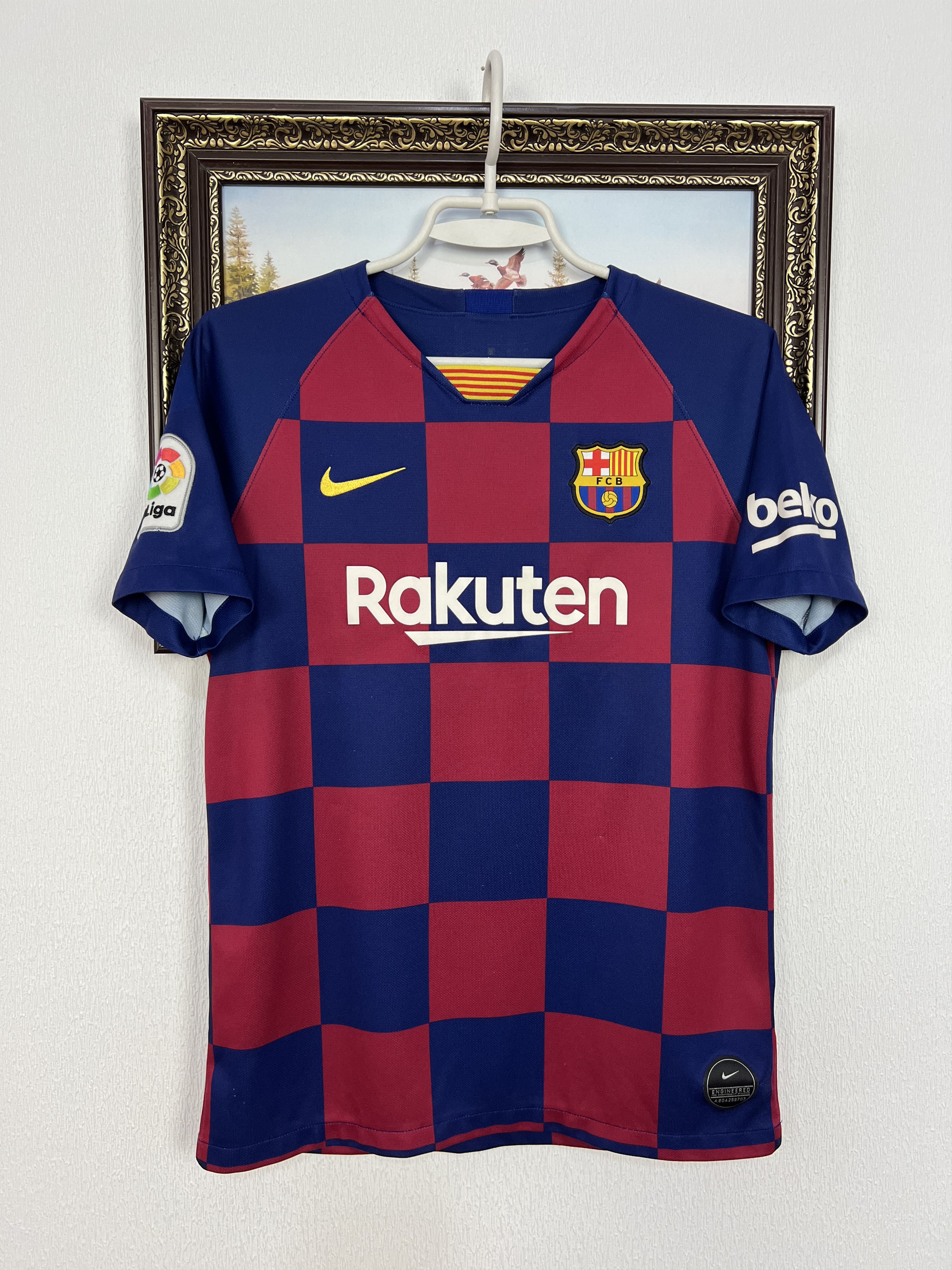 Nike Barcelona football shirt Messi Fun Jersey Camiseta Boys L Size US XXS / EU 40 - 1 Thumbnail
