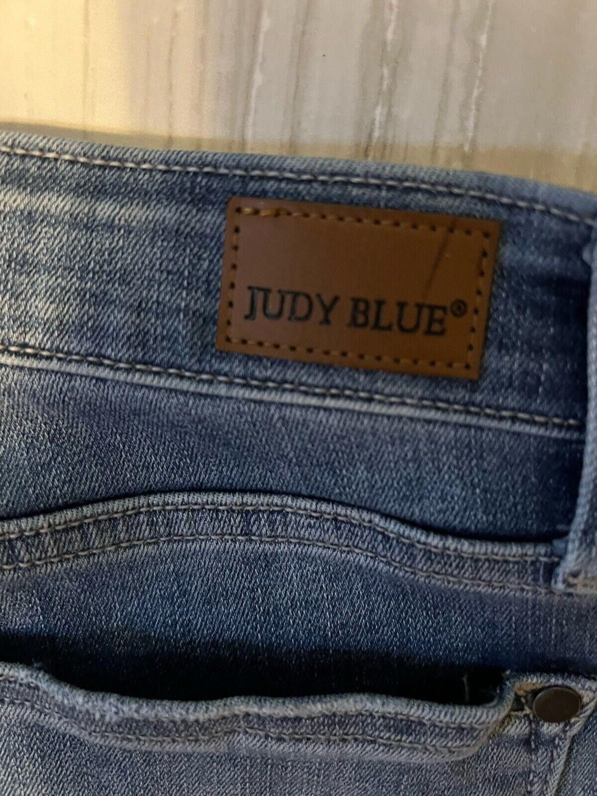 Designer Judy Blue 15/32 Mid Rise Relaxed Fit Stretch Distressed Size 32" / US 10 / IT 46 - 5 Thumbnail