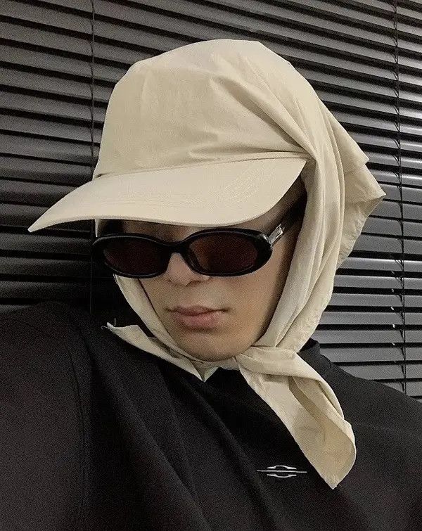 Japanese Brand Nao Avant garde fashion multi-style handkerchief cap hat Size ONE SIZE - 7 Thumbnail