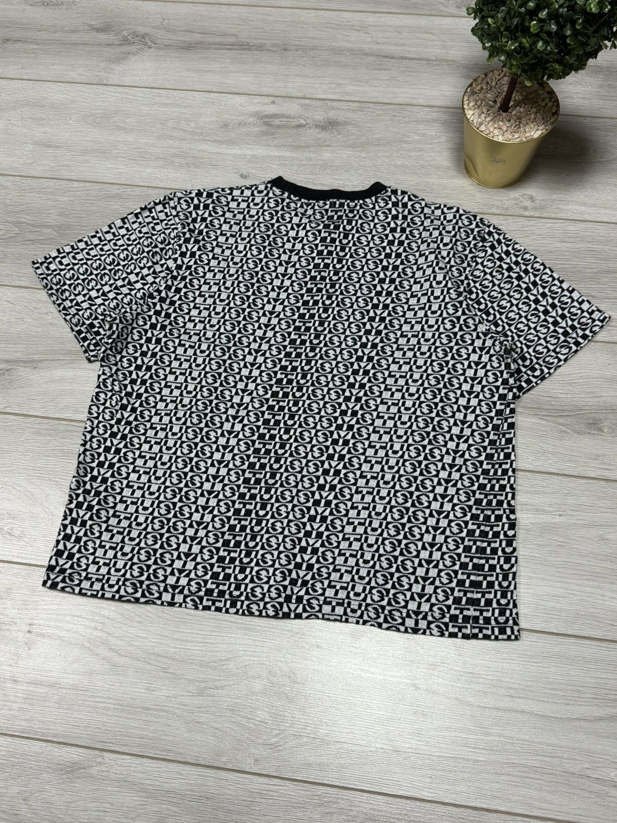Stussy Stussy all over print monogram tee shirt spell out Size US M / EU 48-50 / 2 - 7 Thumbnail