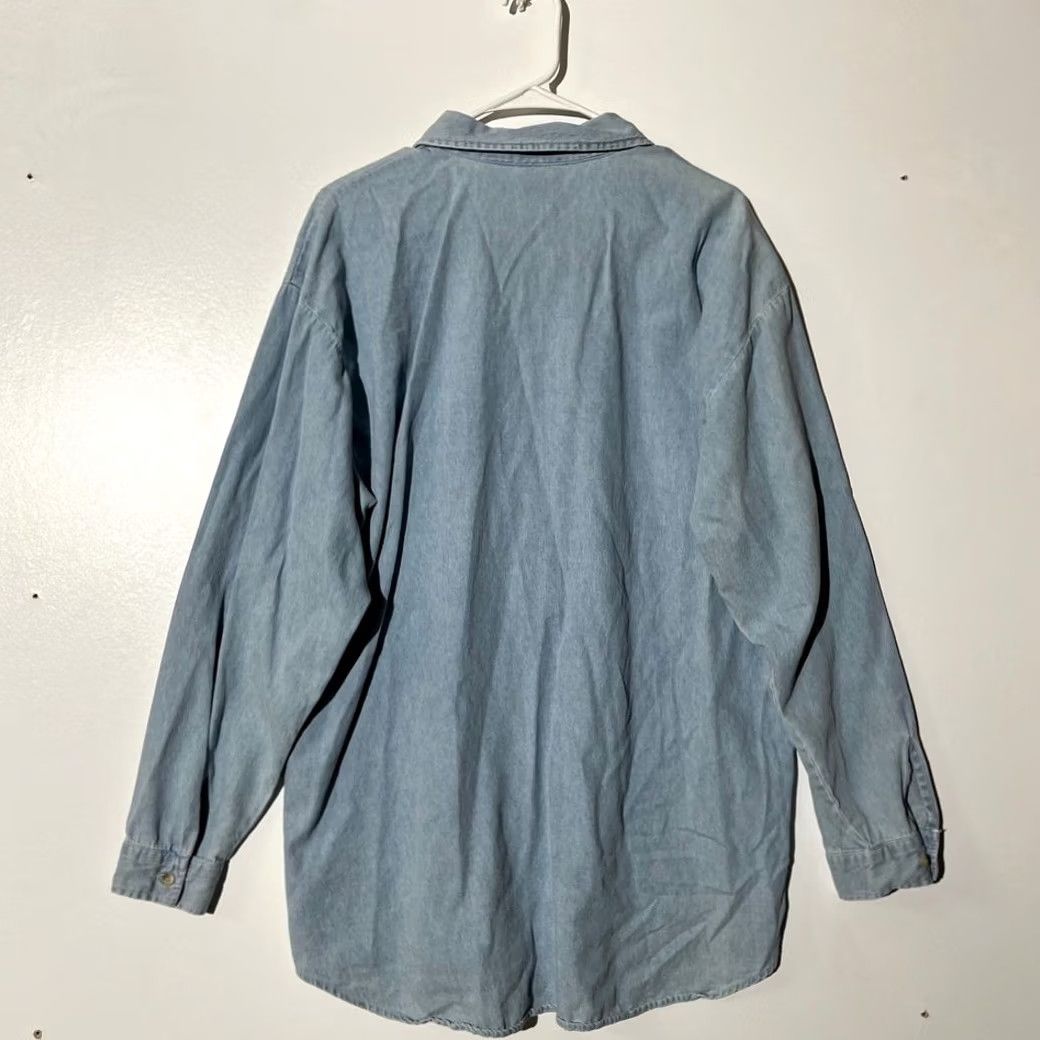Vintage VINTAGE Looney Tunes Denim Shirt Bugs Bunny Embroidered Pocket Mens L Blue Long Sleeve Button-Down Shirt Size US L / EU 52-54 / 3 - 4 Thumbnail