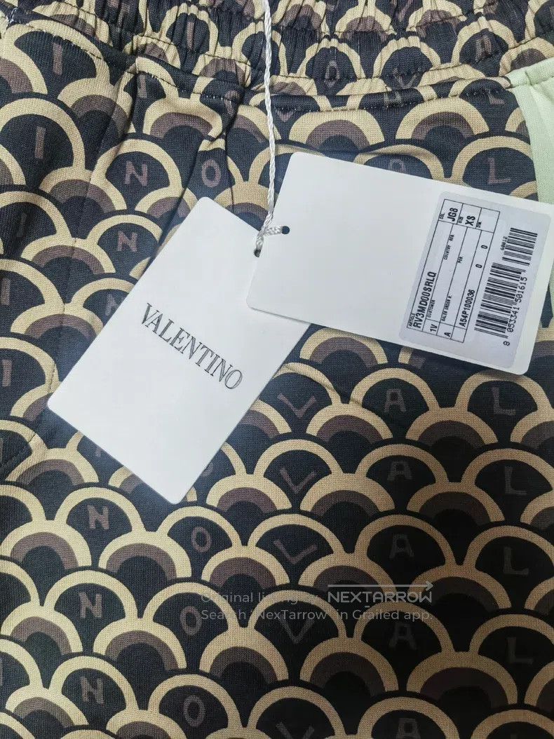 Valentino Valentino Full print of slacks Size US 27 - 2 Thumbnail