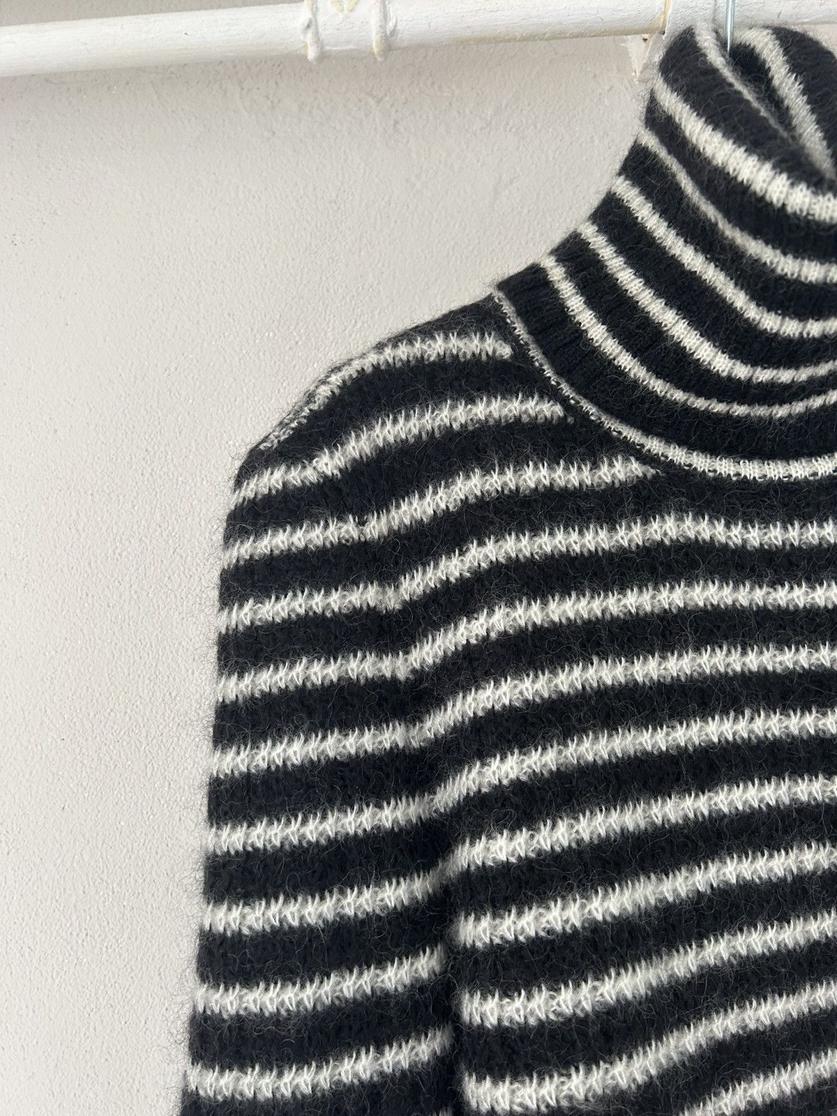 Saint Laurent Paris Striped Mohair Turtleneck Sweater Size US M / EU 48-50 / 2 - 3 Thumbnail