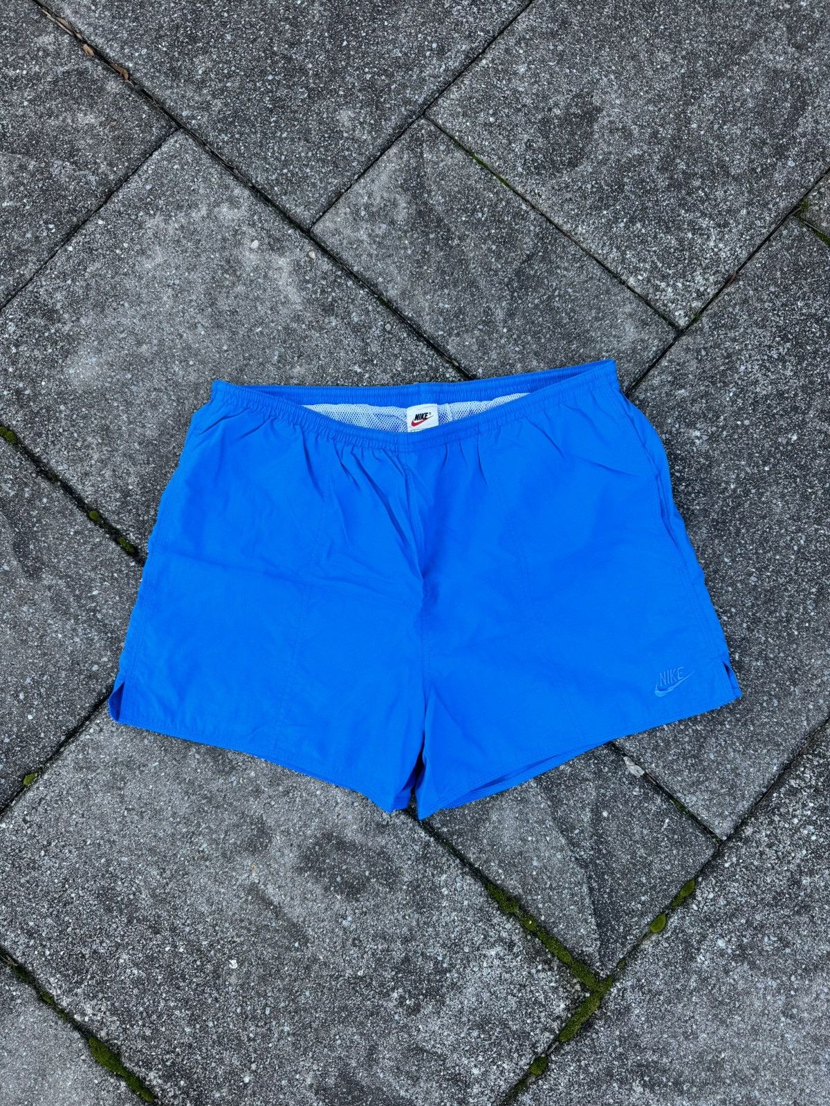 Nike × Vintage Vintage Nike Essential Baggy Track Shorts Size US 36 / EU 52 - 1 Thumbnail