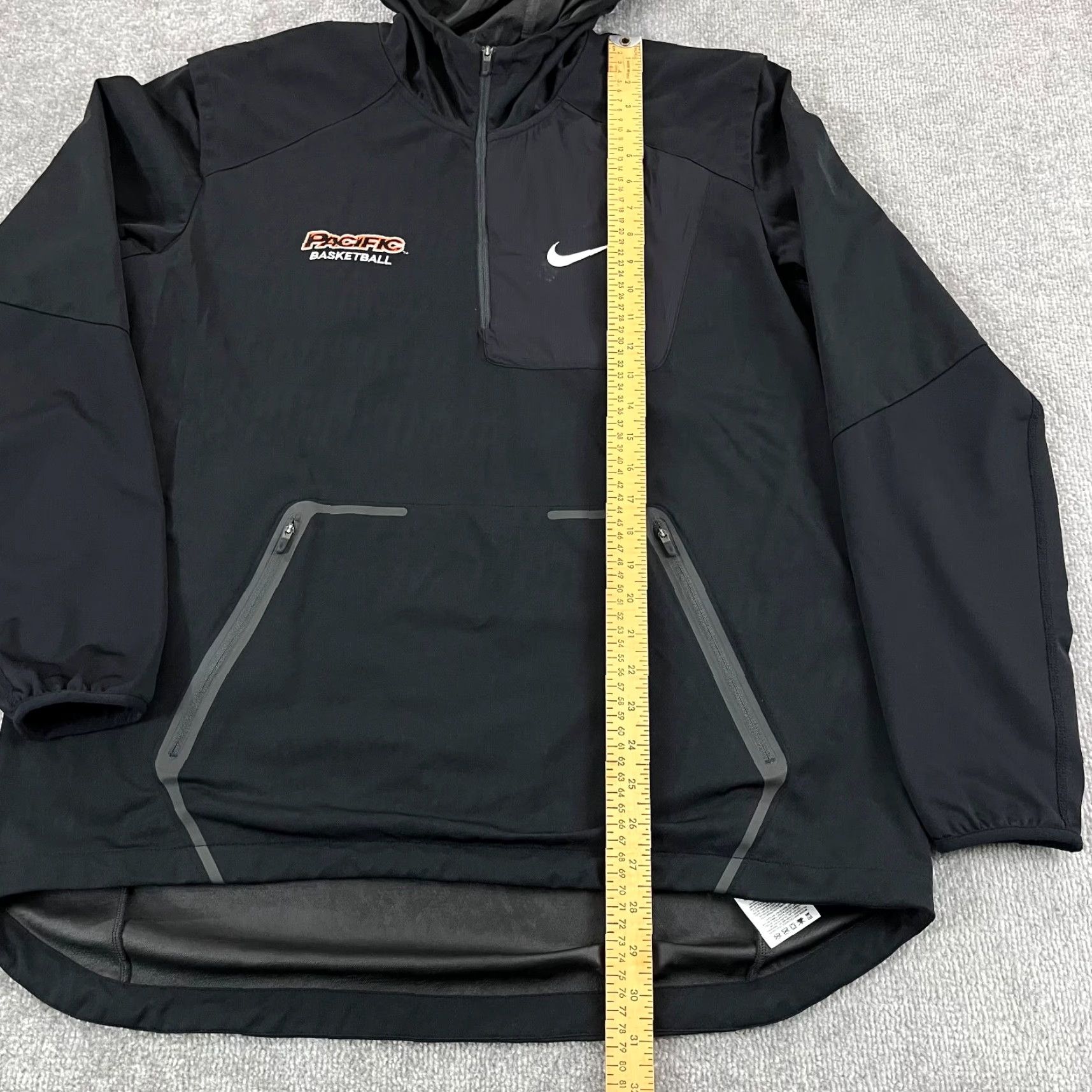 Nike NIKE Jacket Men's Large Black PACIFIC TIGERS Basketball Hooded Adult NCAA D1 L/S Size US L / EU 52-54 / 3 - 7 Thumbnail