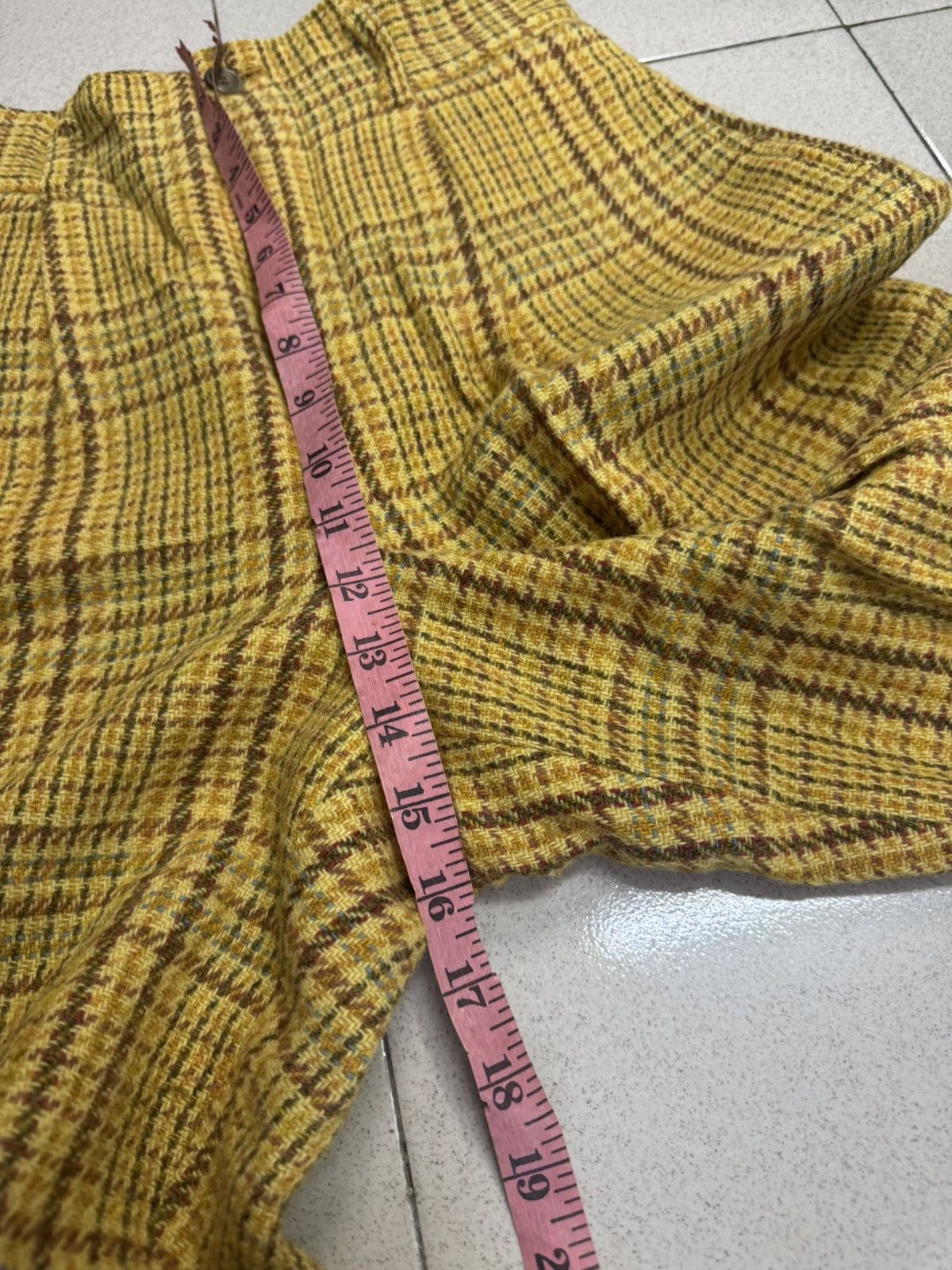 Issey Miyake 1980s I.S ISSEY MIYAKE WOOL TWEED BAGGY PANTS Size 27" / US 4 / IT 40 - 10 Thumbnail