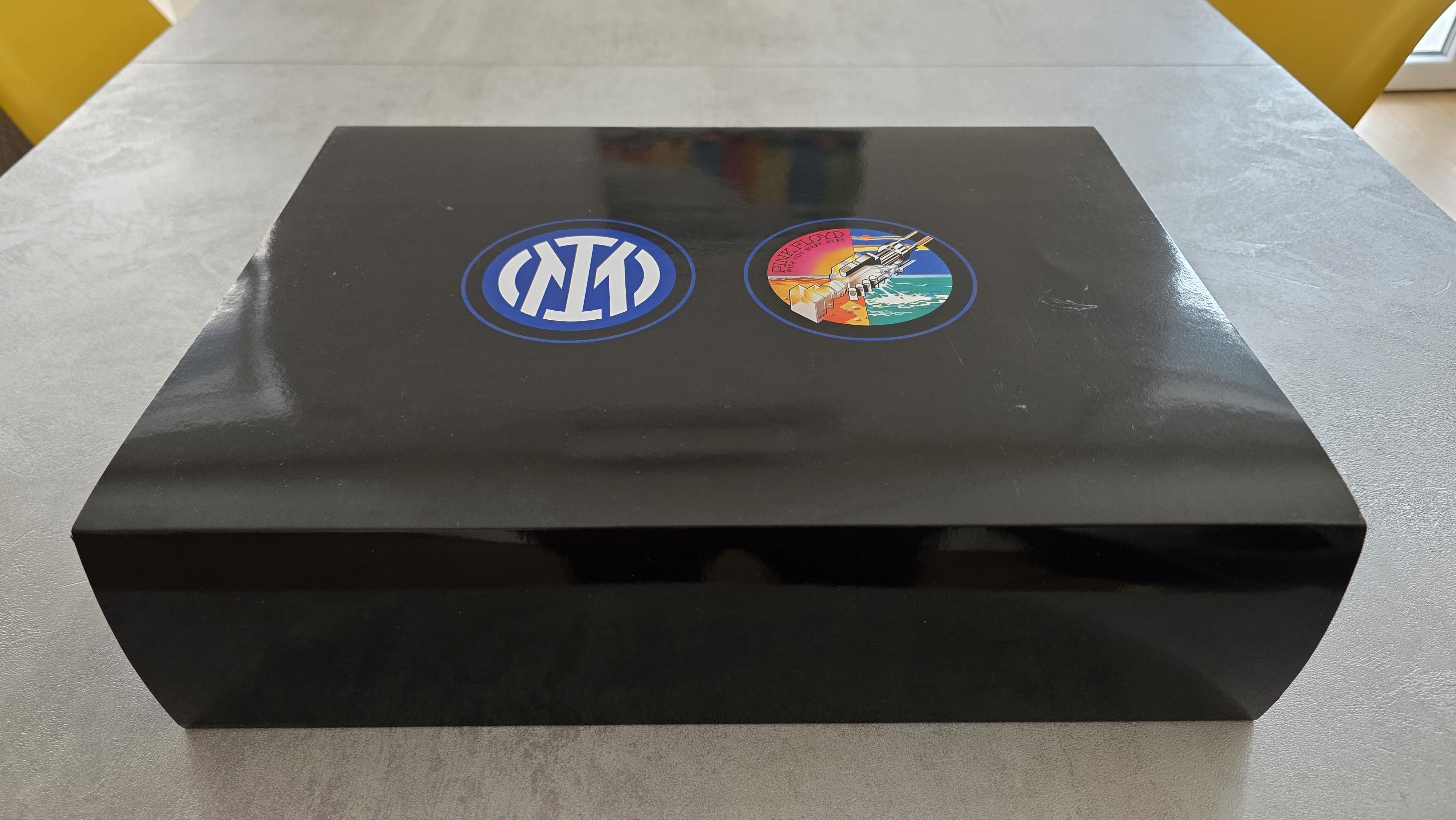 Nike [WORLDWIDE EXCLUSIVE] Inter Milan x Pink Floyd Anthem Jacket Size US L / EU 52-54 / 3 - 1 Thumbnail