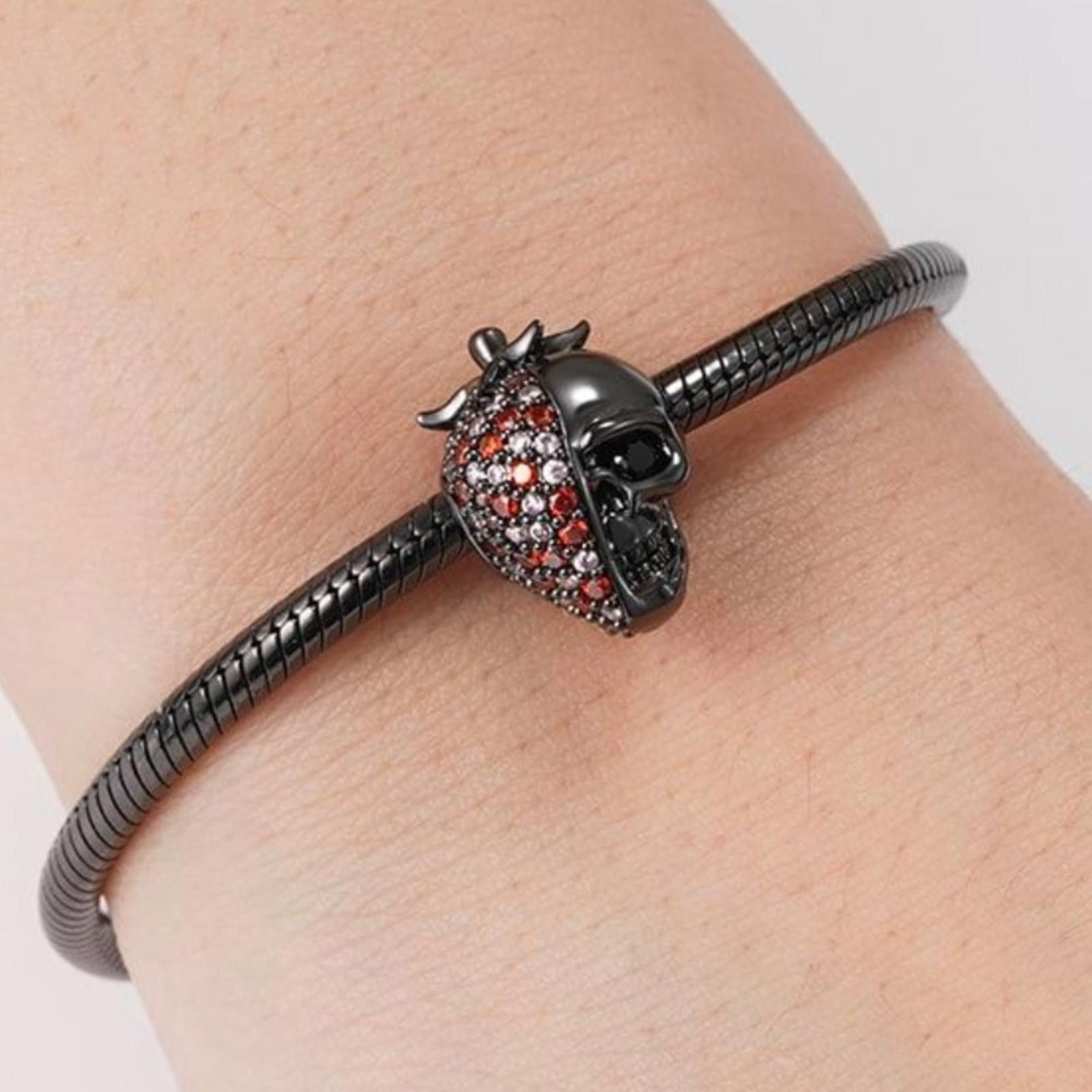 Other NWOT Strawberry Skull Bead Charm Sterling Silver 925 Size ONE SIZE - 3 Thumbnail
