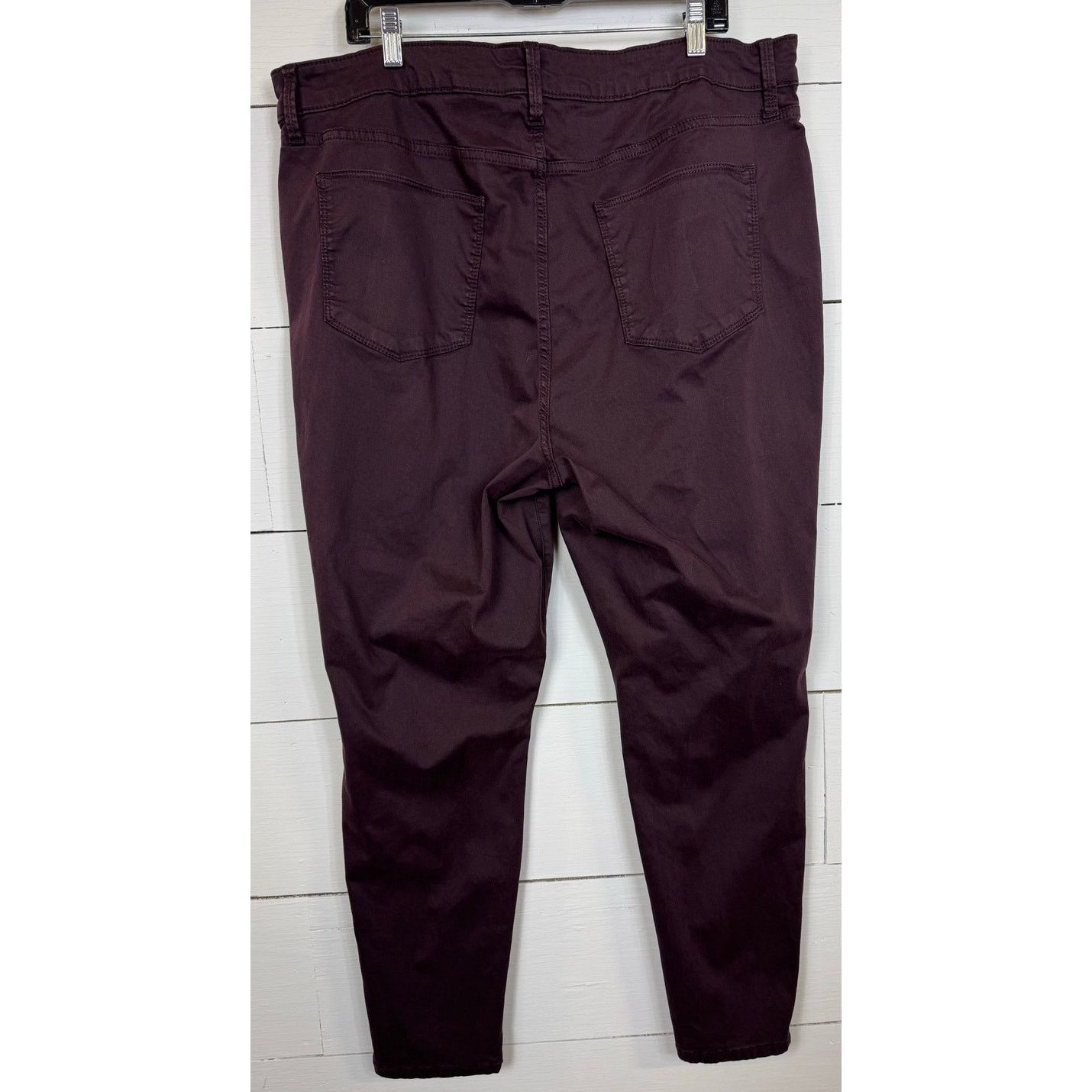 Other Universal Thread Skinny Pants Women's Size 20W Size 42" / US 20 - 2 Thumbnail