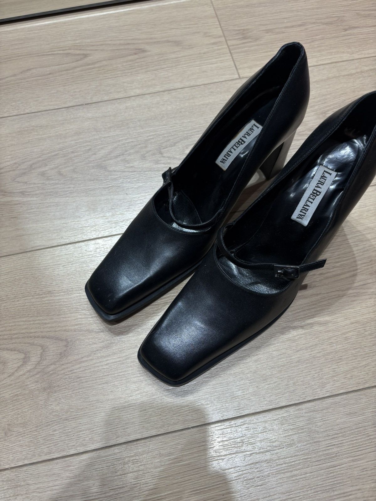 Vintage Italian heels Size US 9 / IT 39 - 9 Thumbnail