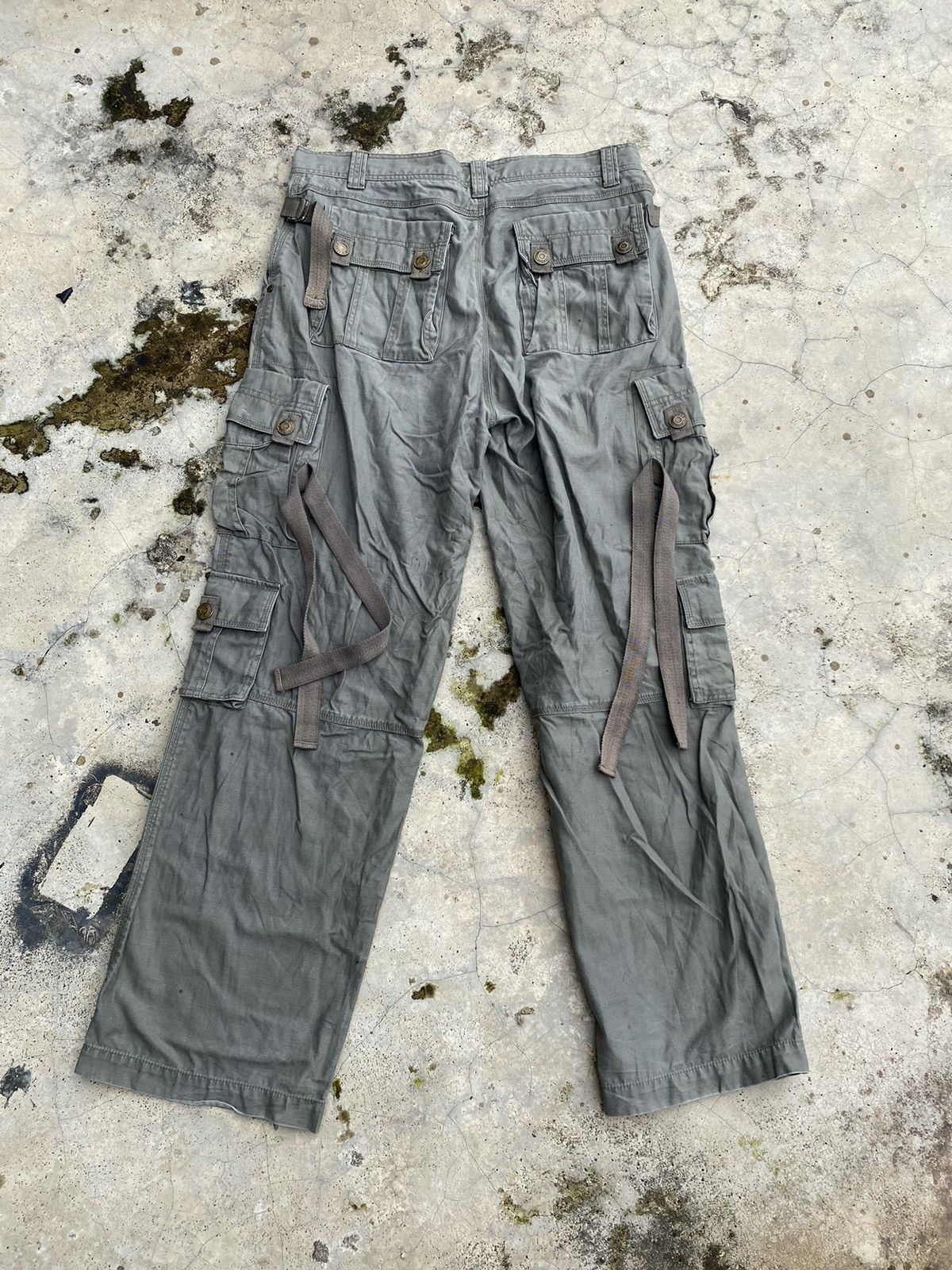 image of Cargo Pants Multipocket Vintage in Army Green, Men's (Size 36)