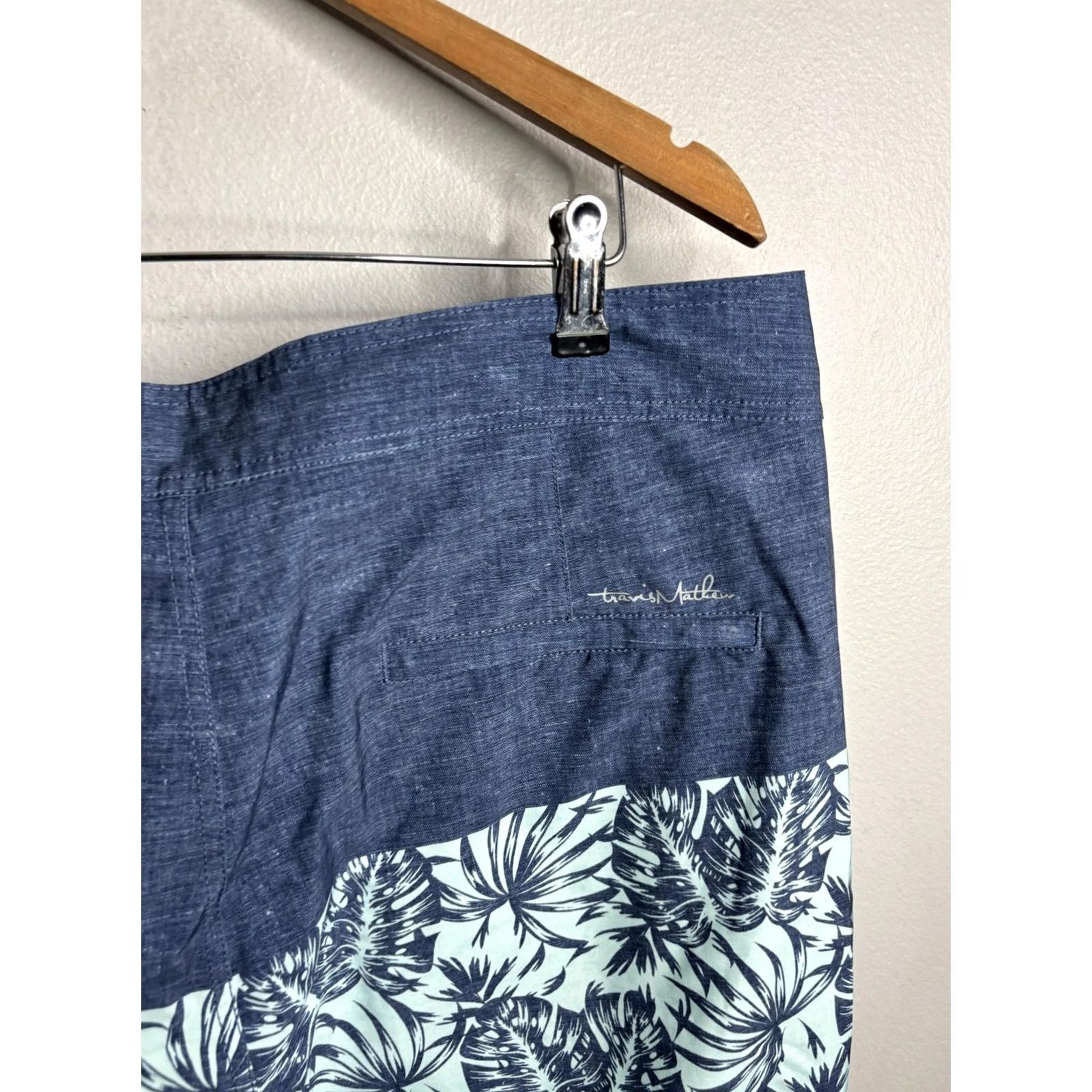 TravisMathew TravisMathew Board Shorts Mens 38 Blue Gray Mint Palm Print Colorblock Trunks Size US 38 / EU 54 - 5 Thumbnail