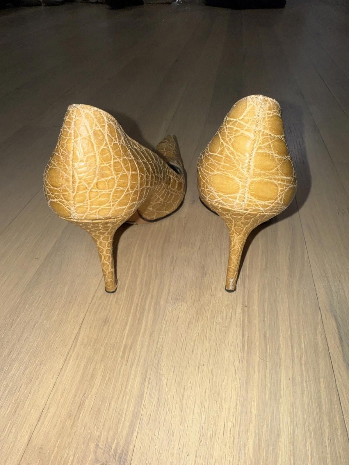 Vintage Vintage Dolce & Gabbana tan Croc Leather Heel EUR Size 39 Size US 8 / IT 38 - 6 Thumbnail