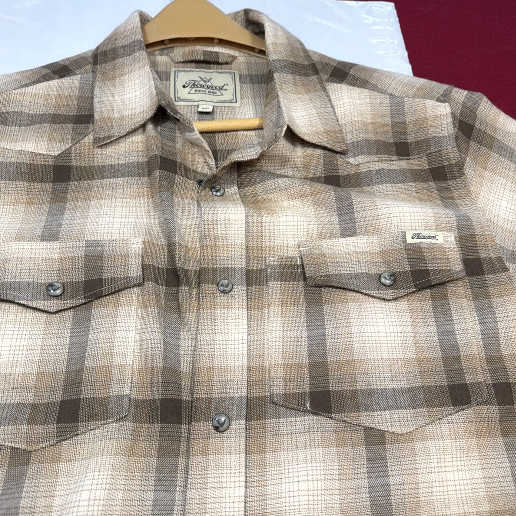 Thorogood Thorogood Brown Tan Wide Plaid Shirt Pearl Snap Mens M Western Flap Pockets Soft Size US M / EU 48-50 / 2 - 6 Thumbnail