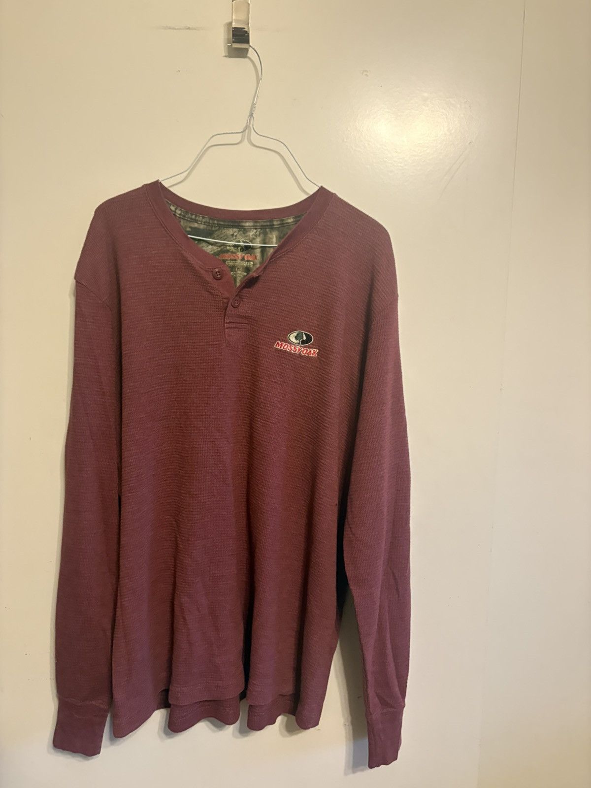 Mossy Oaks Mossy Oak Burgundy Waffle Knit Thermal Henley — XL Size US XL / EU 56 / 4 - 4 Thumbnail