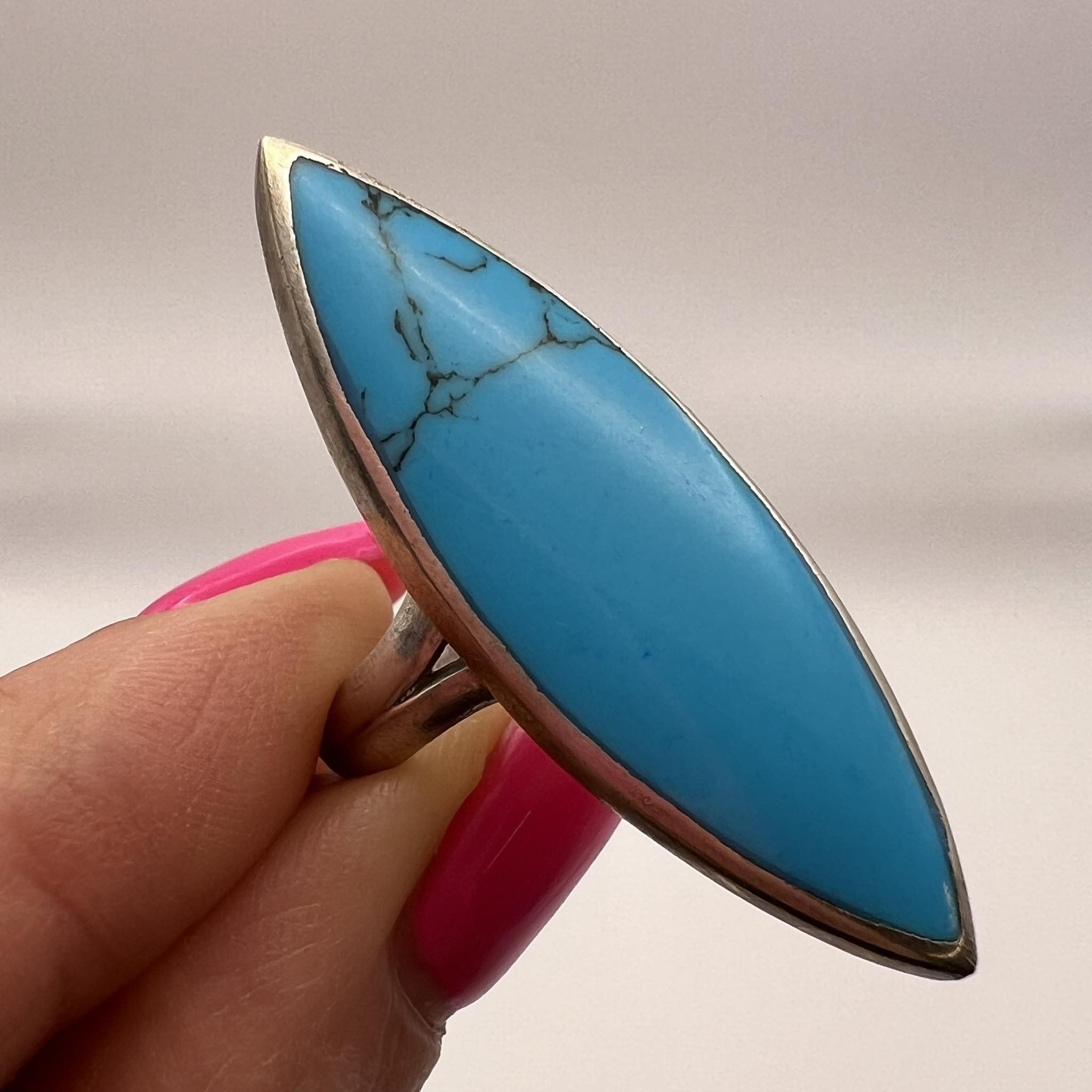 Sterling Silver Big Vintage Sterling Silver 925 Ring Turquoise Stone Size 8 Size ONE SIZE - 1 Thumbnail