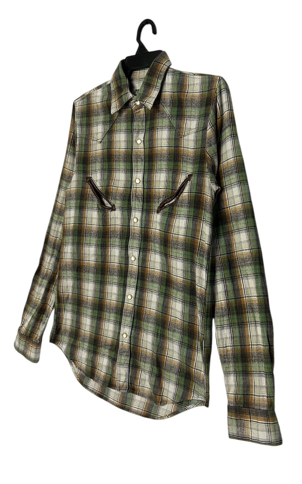 DISCOVERED × Japanese Brand × Vintage 💥NEED GONE💥DISCOVERED FLANNEL STONE BUTTON Size US M / EU 48-50 / 2 - 5 Thumbnail