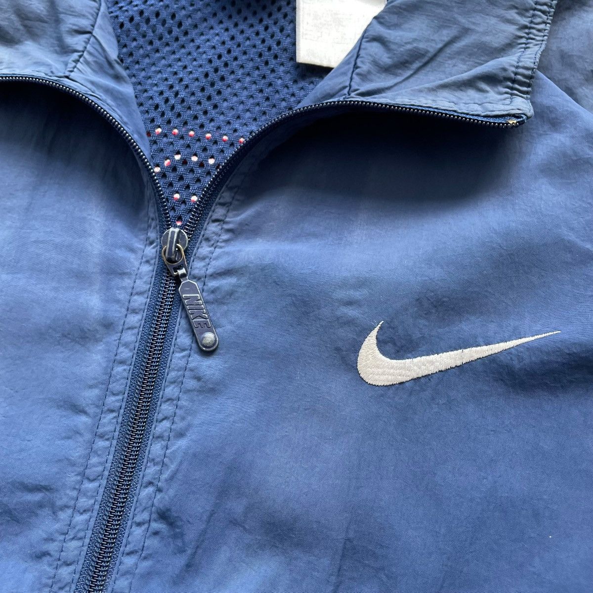 Nike × Vintage VINTAGE NIKE USA FLAG TRACK & FIELD JACKET Size US M / EU 48-50 / 2 - 17 Thumbnail
