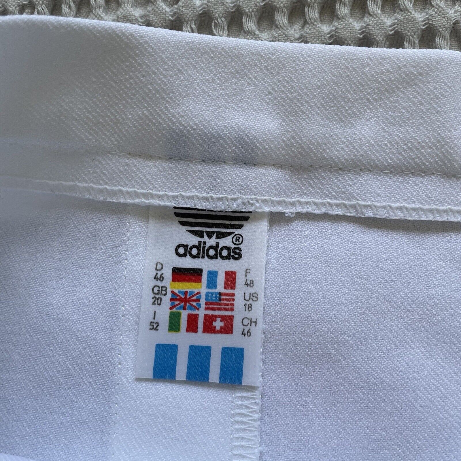 Adidas Vintage Adidas Originals Pleated Tennis Skirt White Size 20 Size 42" / US 20 - 5 Thumbnail