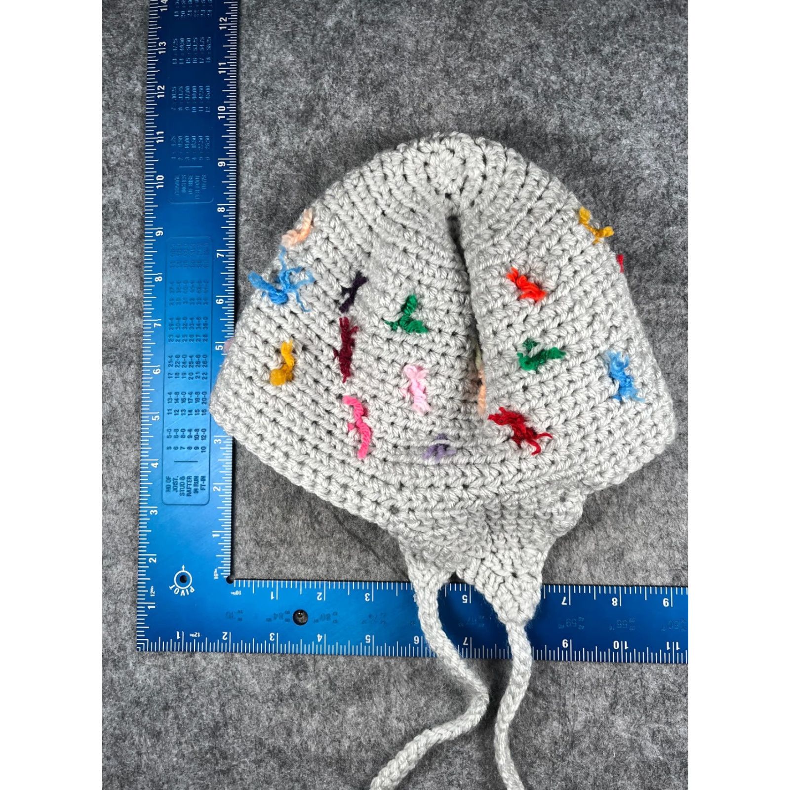 Gap Gap Beanie Beanie Hat Women One Size Gray Knit Acrylic Ear Flap Poms Ski Size ONE SIZE - 7 Thumbnail