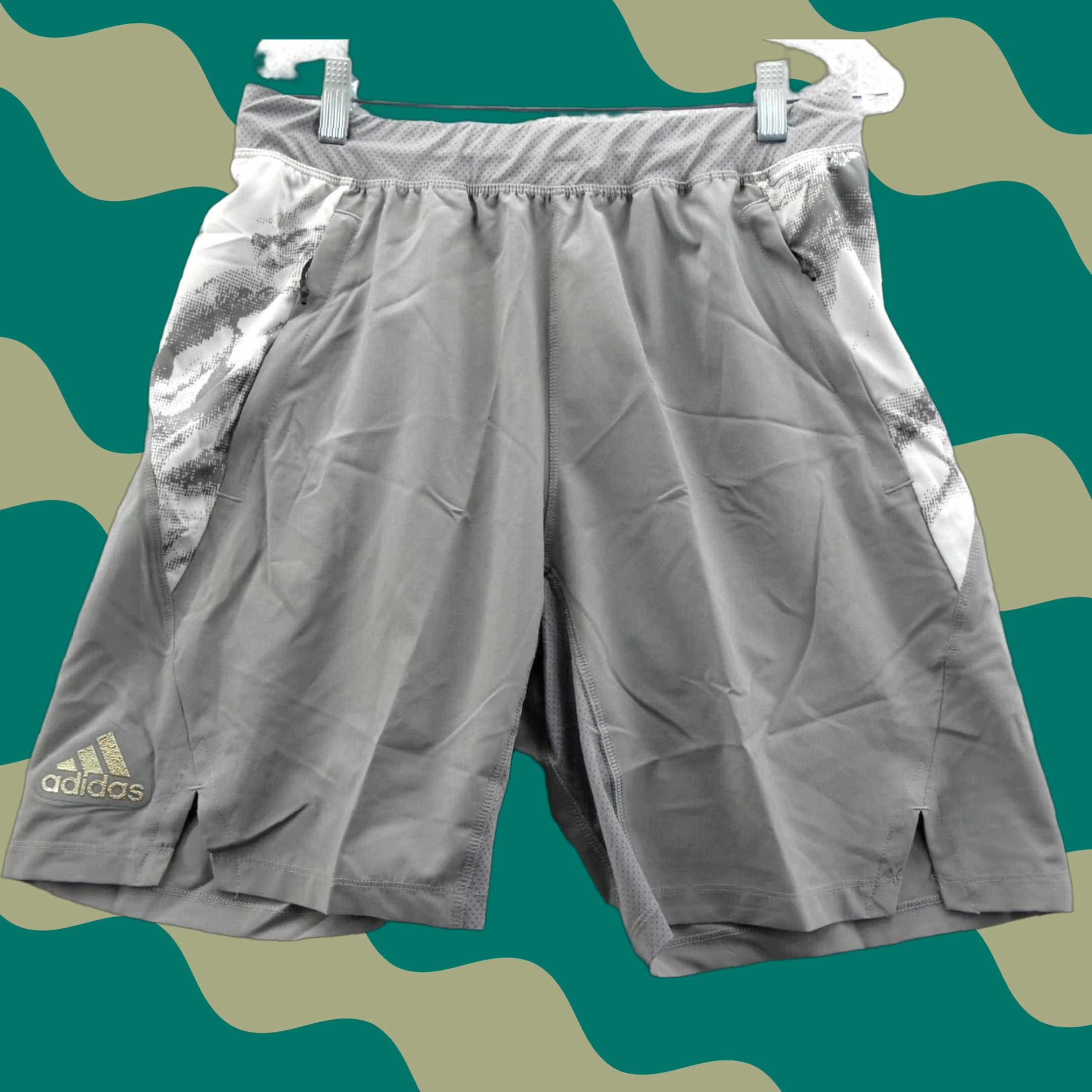 Adidas Aeroready Shorts Mens Medium Gray Pockets Sport Training Gym Soccer Venues