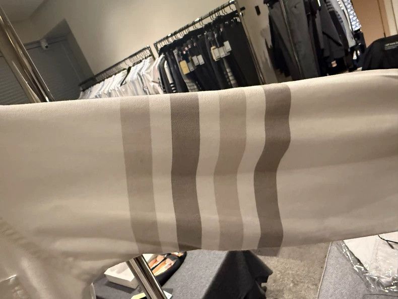 Thom Browne Thom Browne size0 Classic four-barrel shirt Size US XS / EU 42 / 0 - 6 Thumbnail
