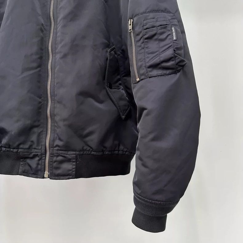 Balenciaga Balenciaga FW19 Crown wheat-ear logo embroidered MA1 Bomber Size US M / EU 48-50 / 2 - 5 Thumbnail