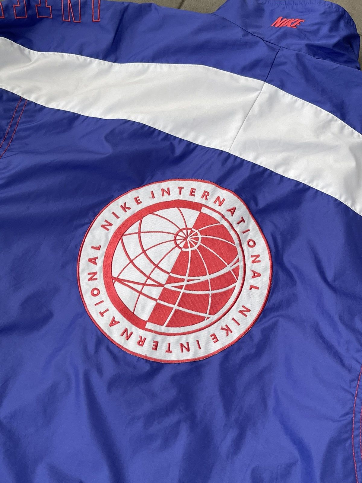Nike 90S Nike International 3 Tone Technical Track Light Jacket Size US L / EU 52-54 / 3 - 15 Thumbnail