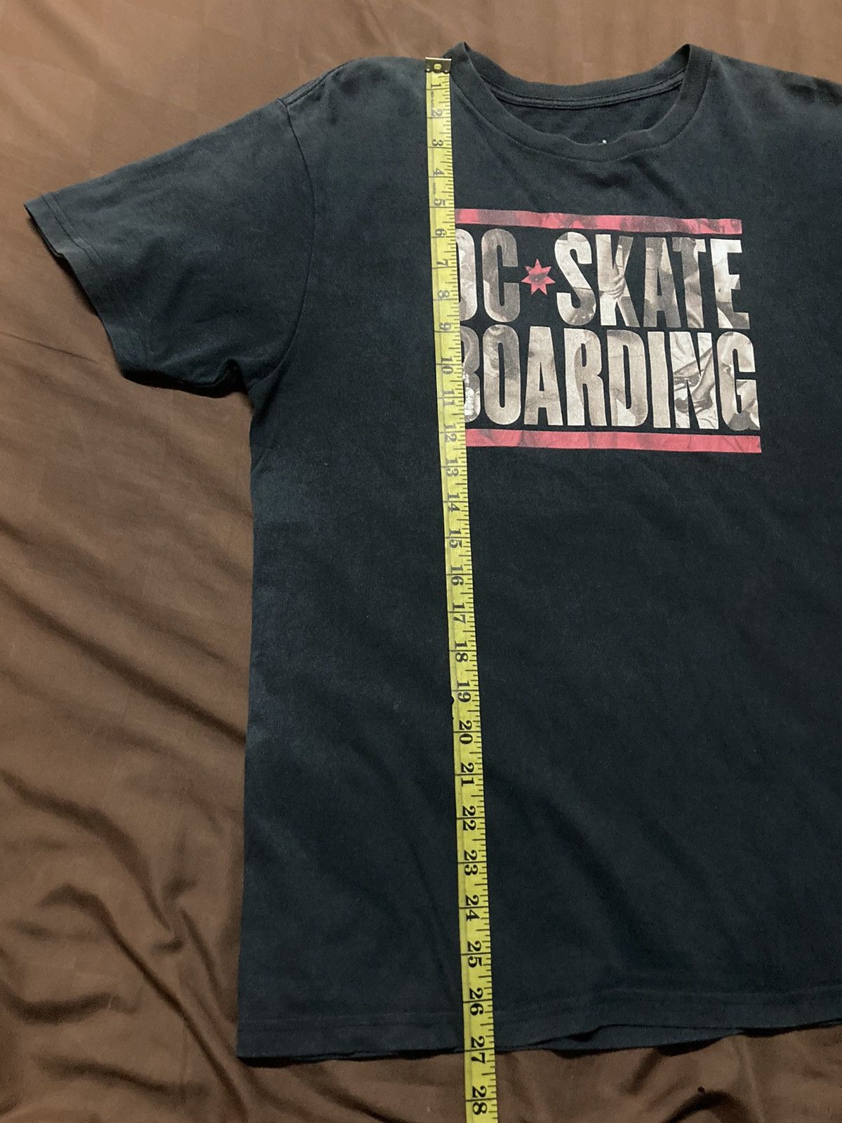 DC × Vintage Vintage DC Skateboarding Sunfaded Tee Size US M / EU 48-50 / 2 - 9 Thumbnail