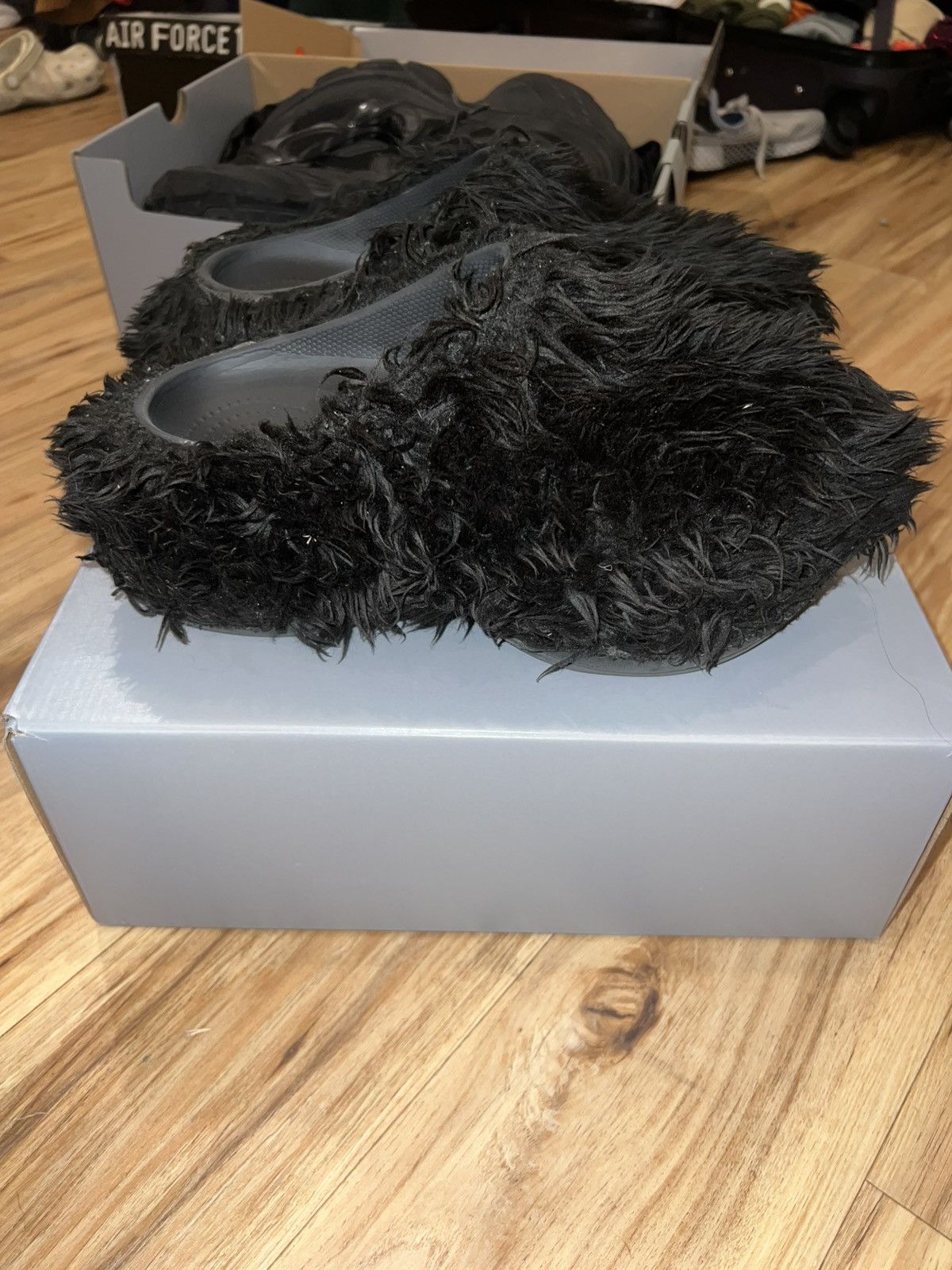 Balenciaga Balenciaga Crocs Faux Fur Mules Size US 8.5 / EU 41-42 - 3 Thumbnail