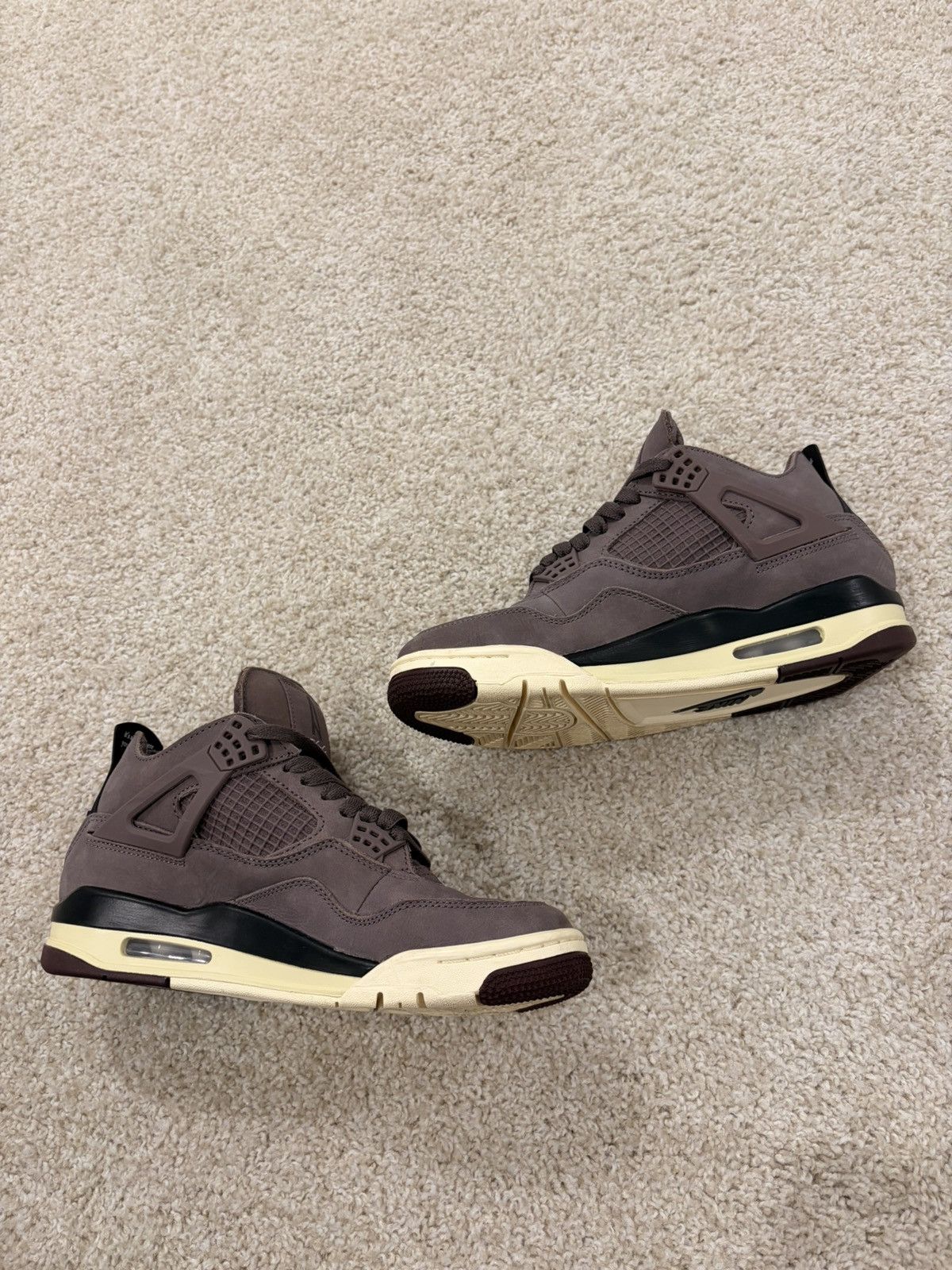 A Ma Maniere × Jordan Brand A Ma Maniére x Air Jordan 4 Retro “Violet Ore” Size US 6.5 / EU 39-40 - 5 Thumbnail