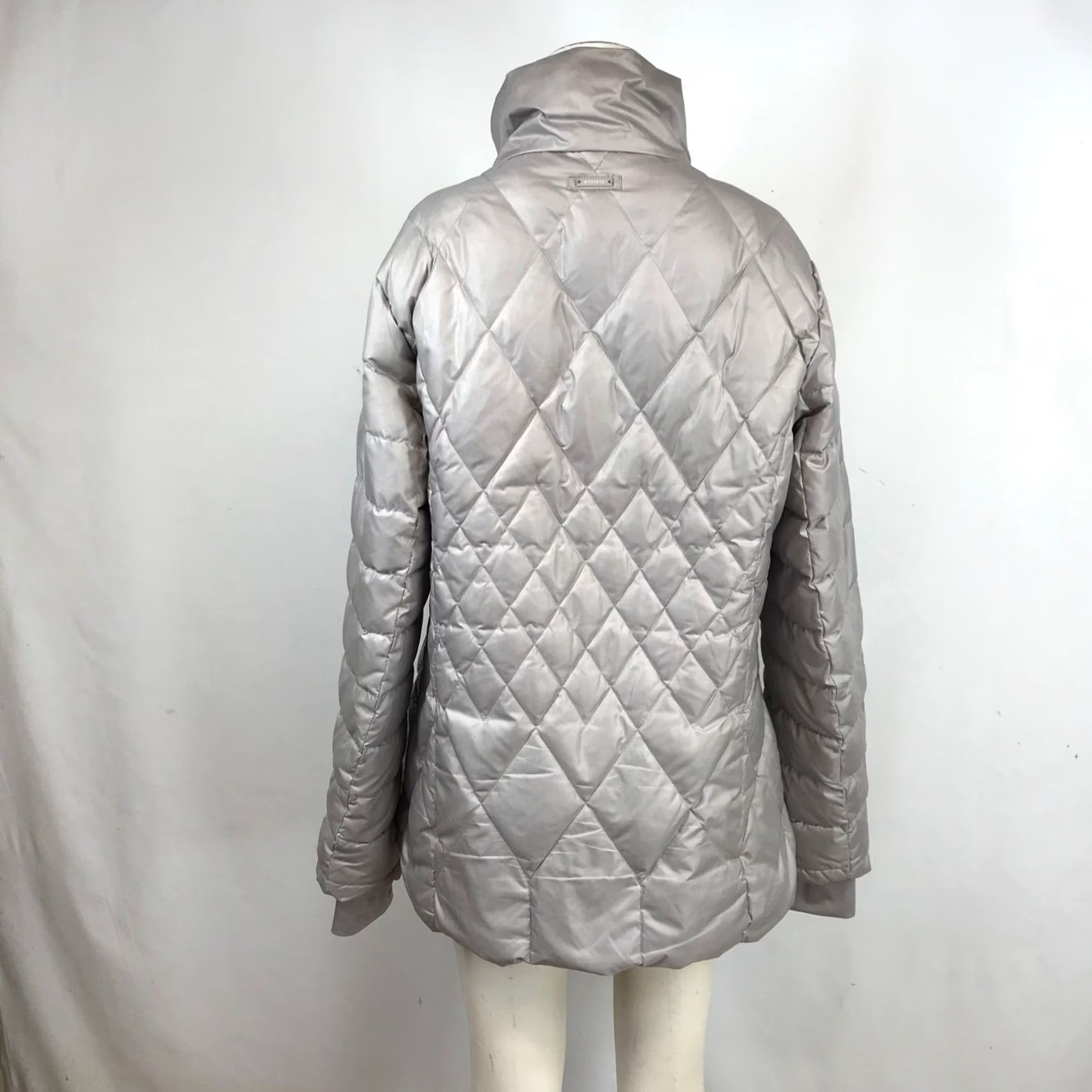Athleta Athleta Puffer Jacket Mens? Womens Silver Taupe Quilted Funnel Neck Zip Pocket Mid-Length Seasonal Winter Fall Regular Size L Size L / US 10 / IT 46 - 5 Thumbnail
