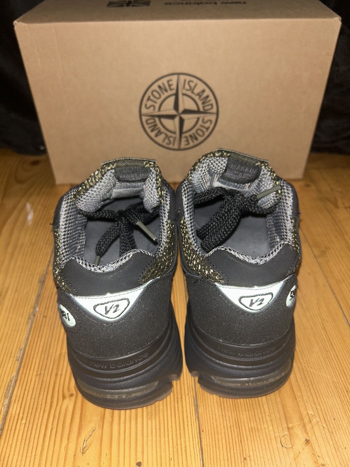 New Balance × Stone Island Running course men’s new balance stone island Size US 6.5 / EU 39-40 - 4 Thumbnail